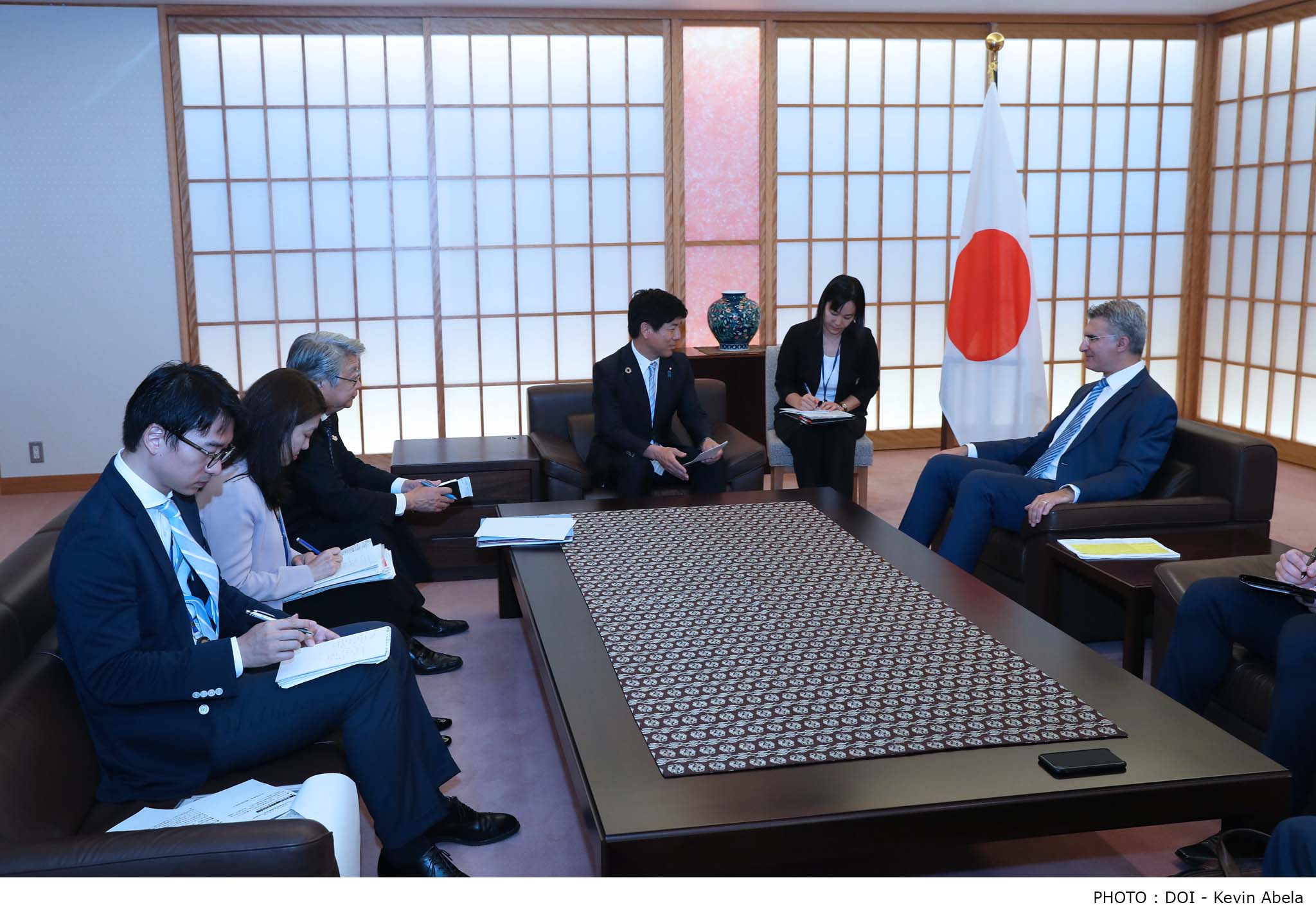 PRESS RELEASE BY THE MINISTRY FOR FOREIGN AFFAIRS AND TRADE PROMOTION:  Minister for Foreign Affairs and Trade Promotion in official talks in Japan