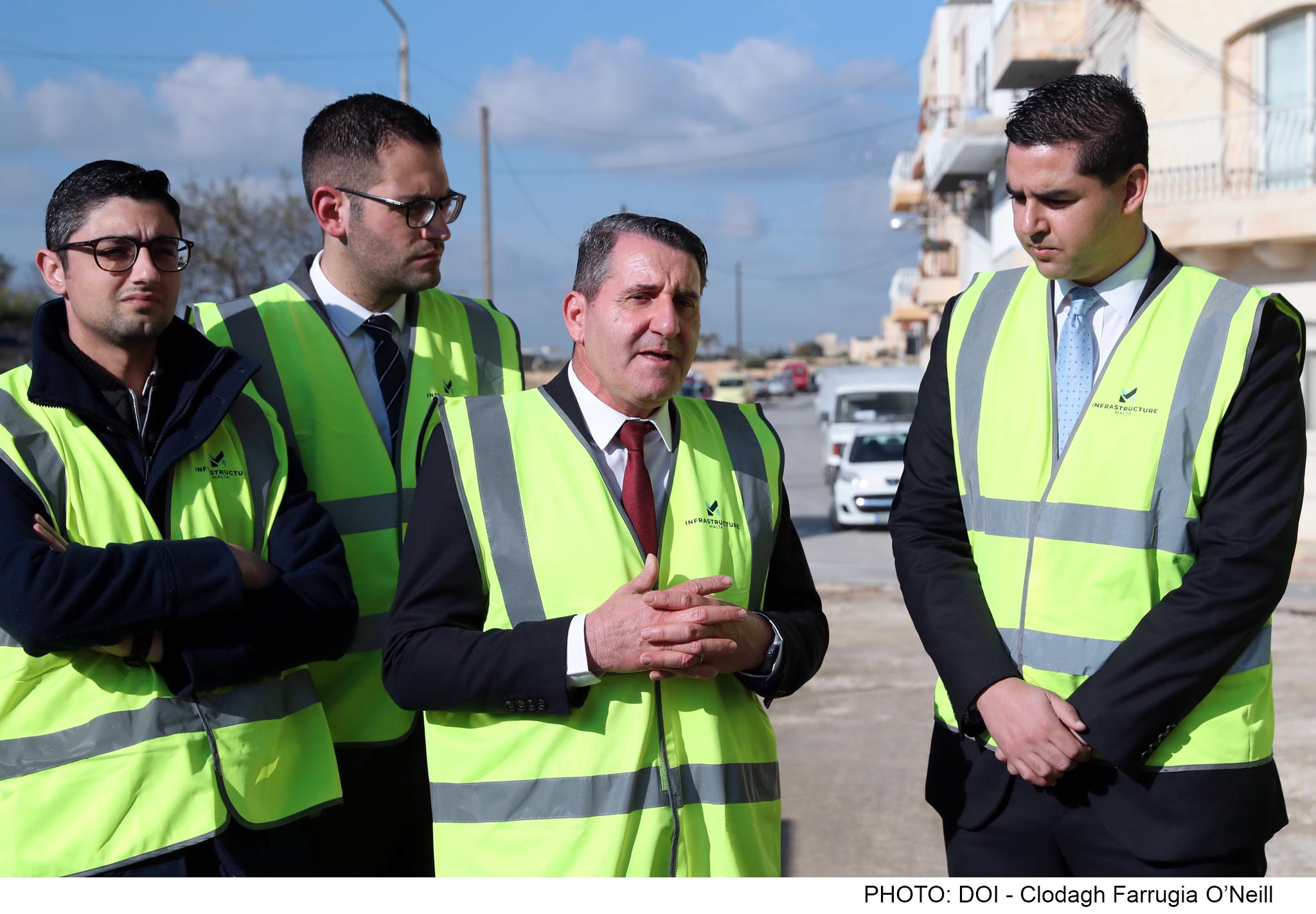 PRESS RELEASE BY THE MINISTRY FOR TRANSPORT, INFRASTRUCTURE AND CAPITAL PROJECTS AND THE PARLIAMENTARY SECRETARIAT FOR LOCAL GOVERNMENT AND COMMUNITIES:  Another 170 residential roads to be rebuilt with a total estimated value of around €70 million