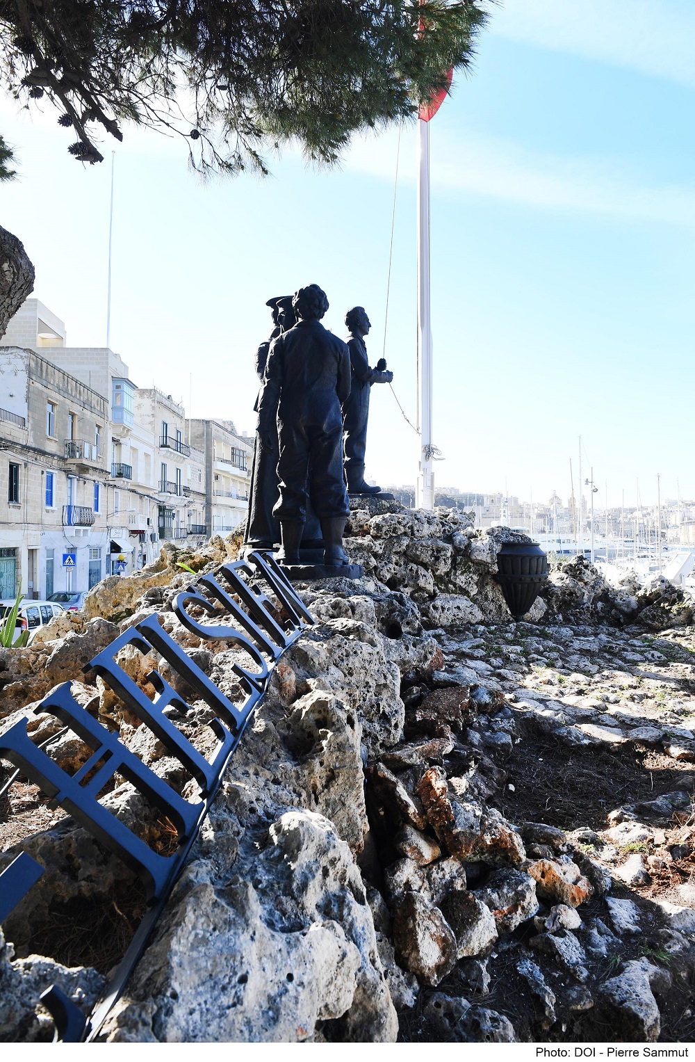 ​  PRESS RELEASE BY THE MINISTRY FOR TRANSPORT, INFRASTRUCTURE AND CAPITAL PROJECTS: ​The Works and Infrastructure Department carries out restoration work on the Freedom Monument, amongst over 30 projects currently taking place around the country
