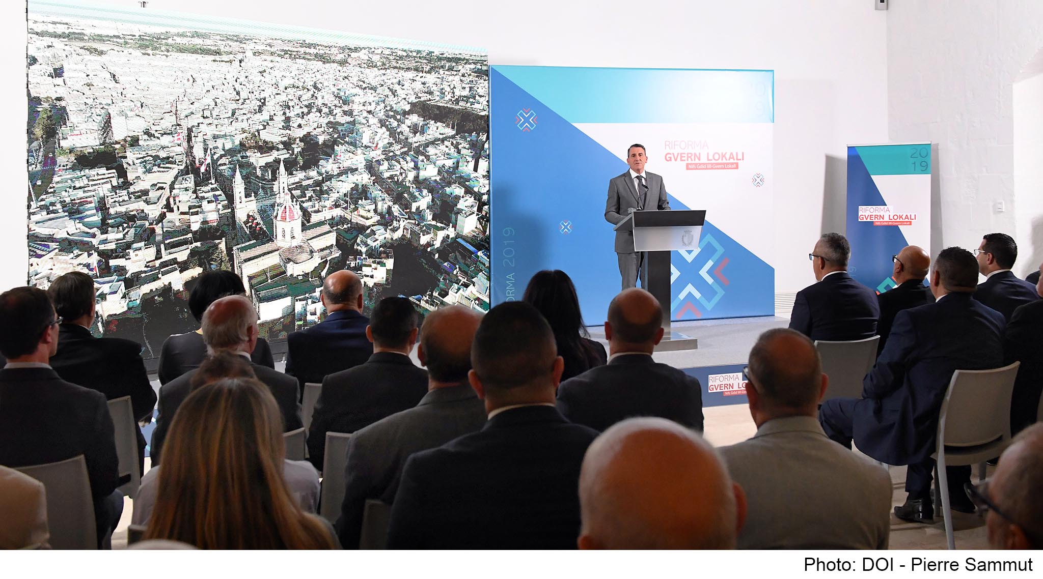 PRESS RELEASE BY THE PARLIAMENTARY SECRETARIAT FOR LOCAL GOVERNMENT AND COMMUNITIES: Local Government Reform officially launched