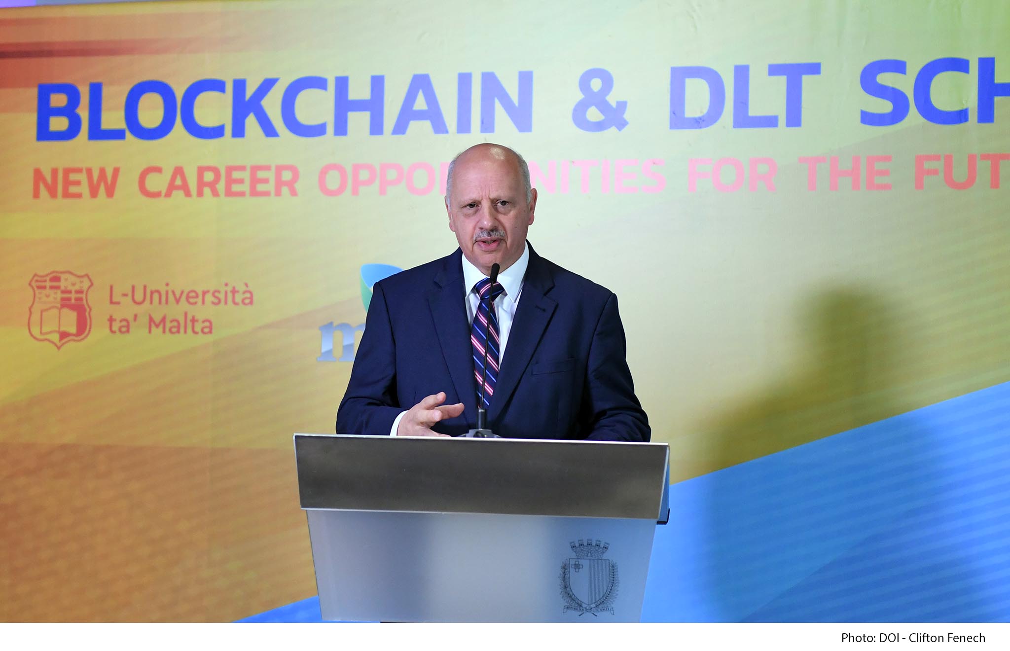 PRESS RELEASE BY THE PARLIAMENTARY SECRETARIAT FOR FINANCIAL SERVICES, DIGITAL ECONOMY AND INNOVATION:  Blockchain scholarship awarded to 19 students