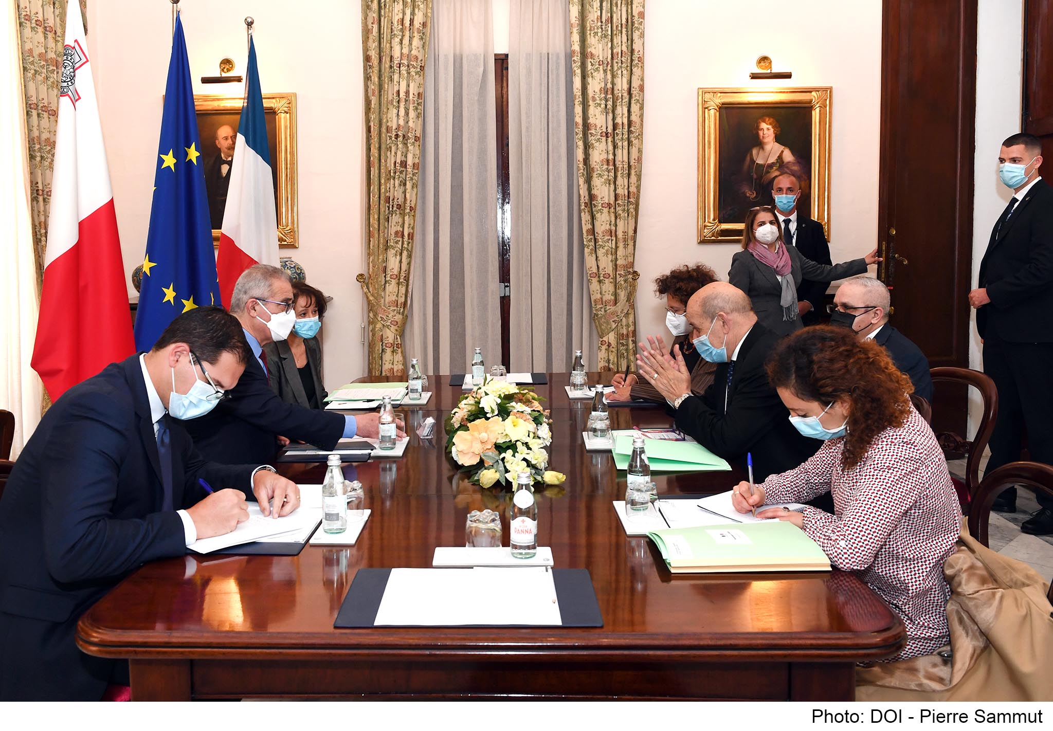 PRESS RELEASE BY THE MINISTRY FOR FOREIGN AND EUROPEAN AFFAIRS  Minister Evarist Bartolo holds a bilateral meeting with the French Minister for Europe and Foreign Affairs Jean-Yves Le Drian