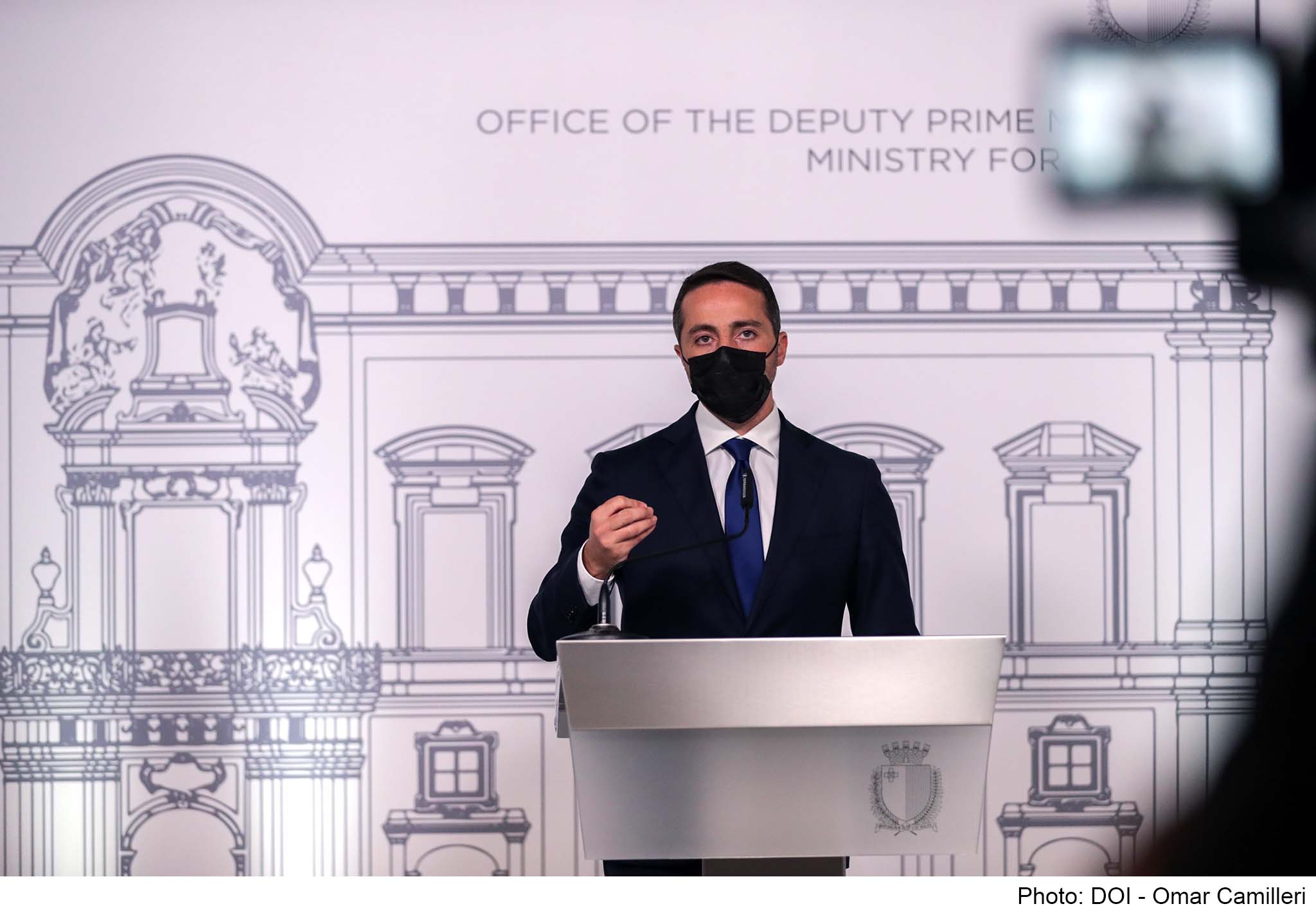 STQARRIJA MILL-UFFIĊĊJU TAD-DEPUTAT PRIM MINISTRU U MINISTERU GĦAS-SAĦĦA U MIS-SEGRETARJAT PARLAMENTARI GĦAĊ-ĊITTADINANZA U L-KOMUNITAJIET 202,000 ċertifikat tal-vaċċin imniżżel minn certifikatvaccin.gov.mt