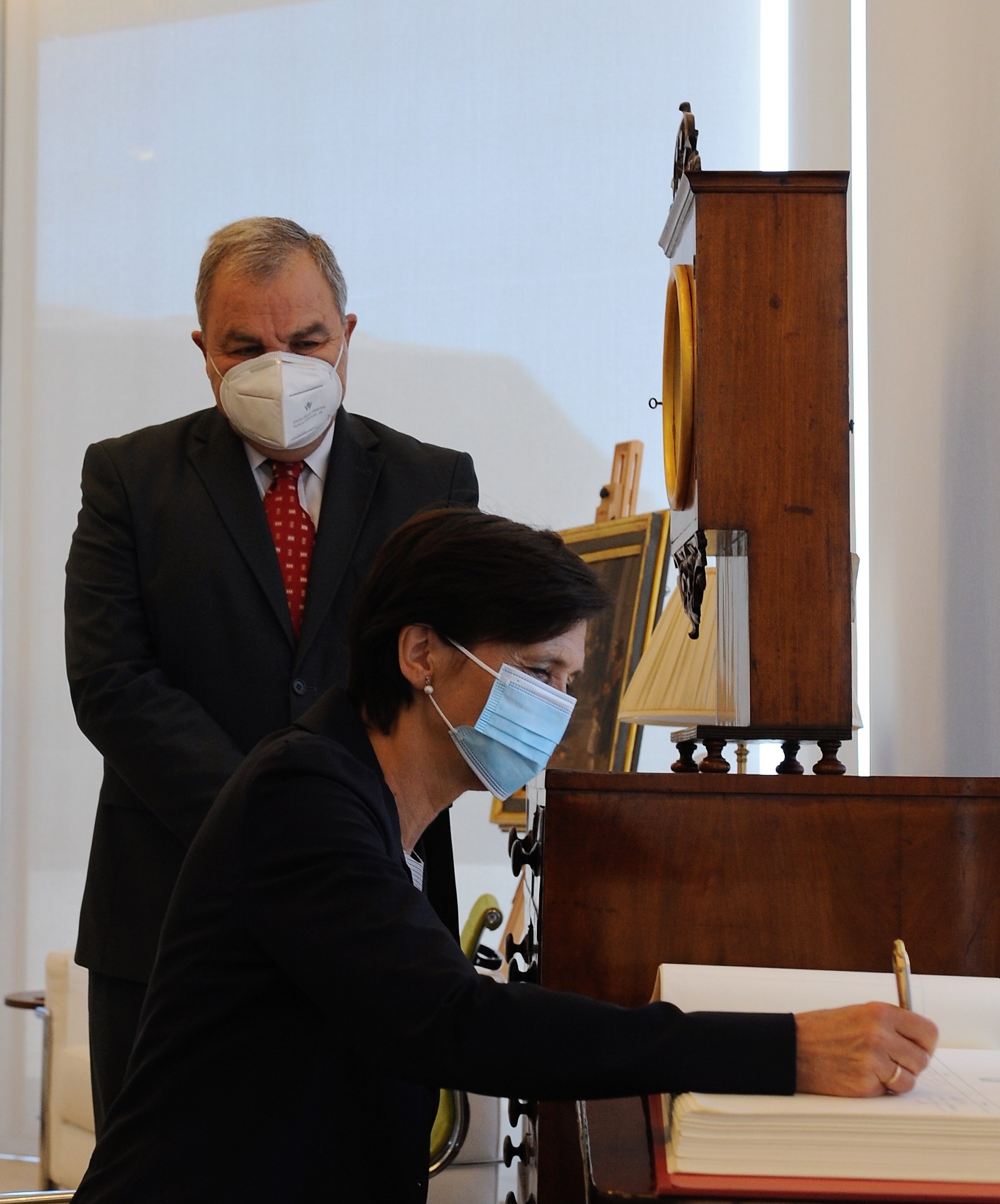 PRESS RELEASE BY THE OFFICE OF THE SPEAKER: Norwegian Ambassador pays farewell call on Mr Speaker