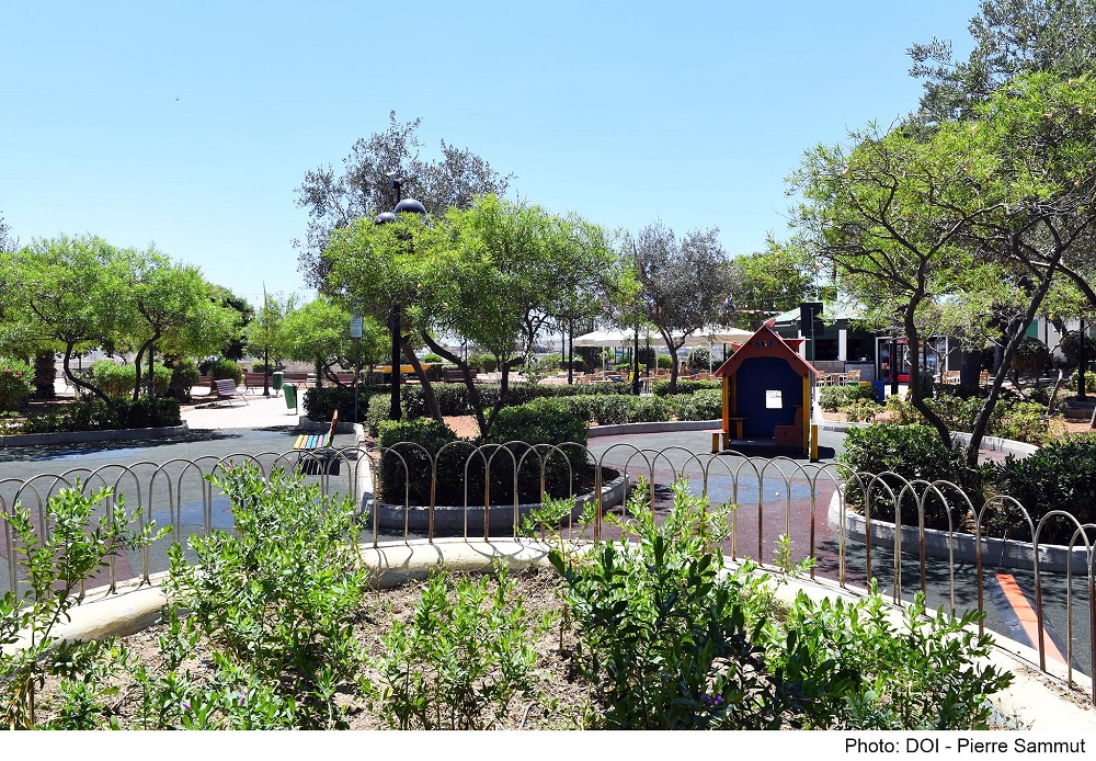 PRESS RELEASE BY THE MINISTRY FOR THE ENVIRONMENT, CLIMATE CHANGE AND PLANNING: Works on King George V Gardens in Floriana completed