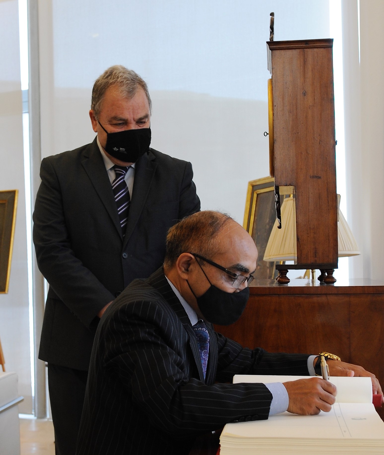 PRESS RELEASE BY THE OFFICE OF THE SPEAKER: Bangladesh High Commissioner pays courtesy visit to Speaker Farrugia