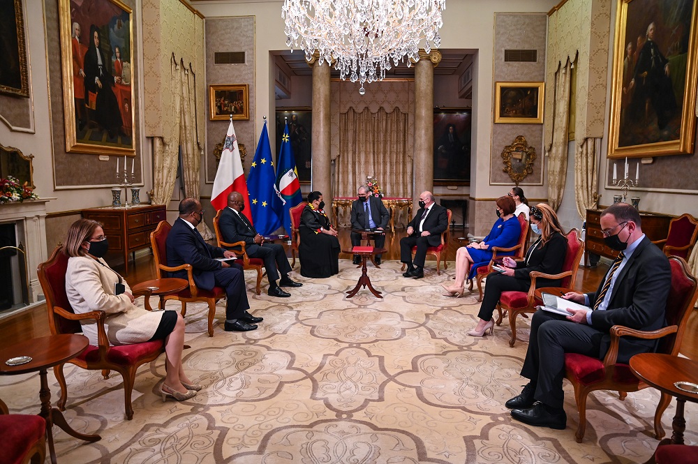 PRESS RELEASE BY THE OFFICE OF THE PRESIDENT  The Ambassador of the Republic of Angola presents her Letters of Credence to the President of Malta