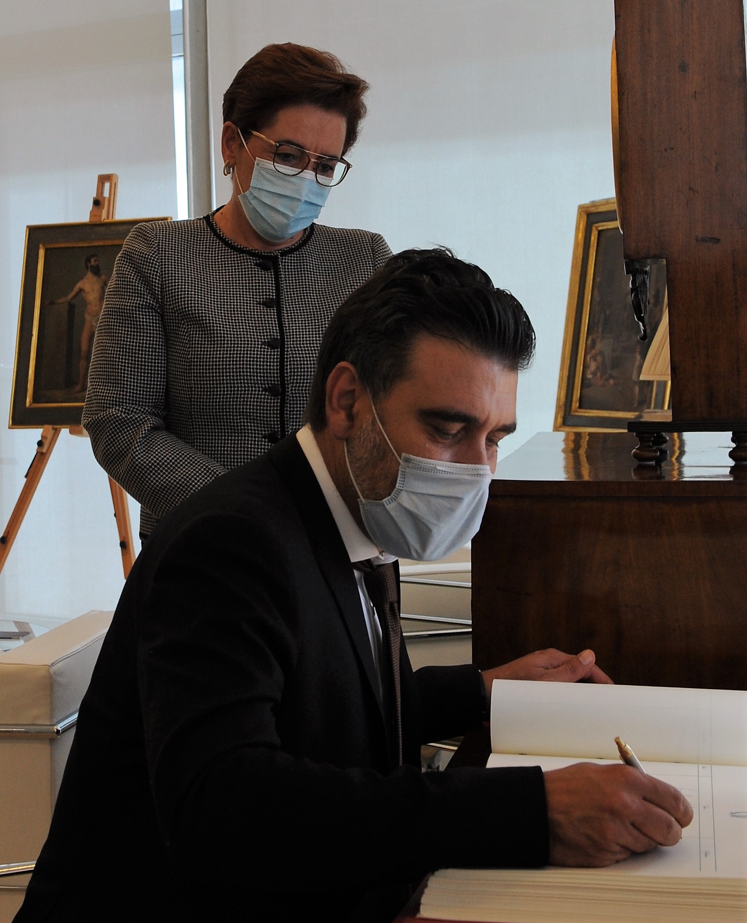 PRESS RELEASE BY THE OFFICE OF THE SPEAKER Deputy Speaker receives Swedish ambassador