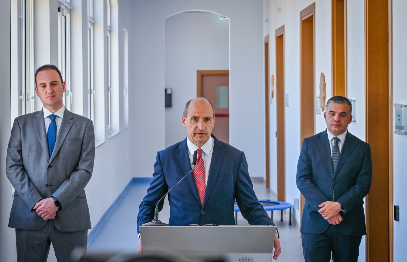 STQARRIJA MILL-UFFIĊĊJU TAD-DEPUTAT PRIM MINISTRU U MINISTERU GĦAS-SAĦĦA, MILL-MINISTERU GĦALL-EDUKAZZJONI, L-ISPORT, IŻ-ŻGĦAŻAGĦ, IR-RIĊERKA U L-INNOVAZZJONI U MIS-SEGRETARJAT PARLAMENTARI GĦALL-FONDI EWROPEJ