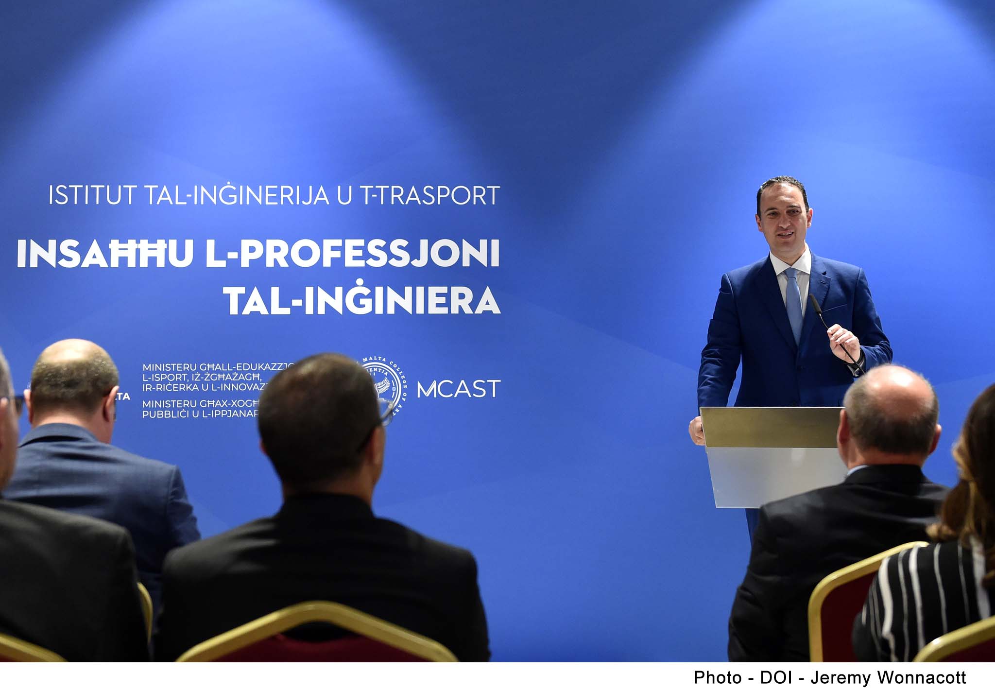 STQARRIJA MILL-MINISTERU GĦALL-EDUKAZZJONI, L-ISPORT, IŻ-ŻGĦAŻAGĦ, IR-RIĊERKA U L-INNOVAZZJONI U L-L-MINISTERU GĦAX-XOGĦLIJIET PUBBLIĊI U L-IPPJANAR Gradwati bil-Baċellerat fl-Inġinerija mill-MCAST, issa eliġibbli għall-warrant