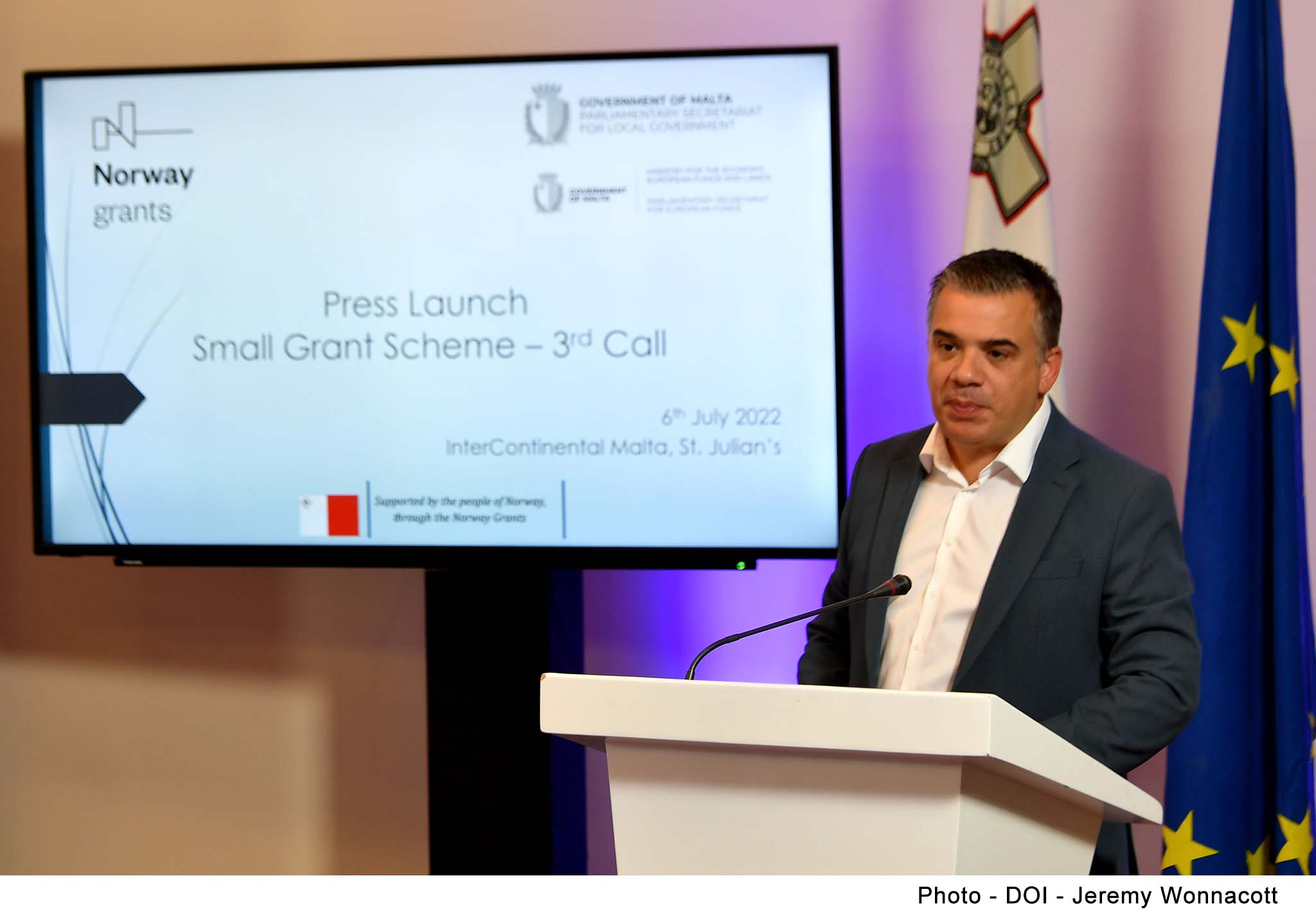 PRESS RELEASE BY THE PARLIAMENTARY SECRETARIAT FOR LOCAL GOVERNMENT AND THE PARLIAMENTARY SECRETARIAT FOR EUROPEAN FUNDS: Launch of the third Call for applications for the Small Grants Scheme through Norwegian Funds