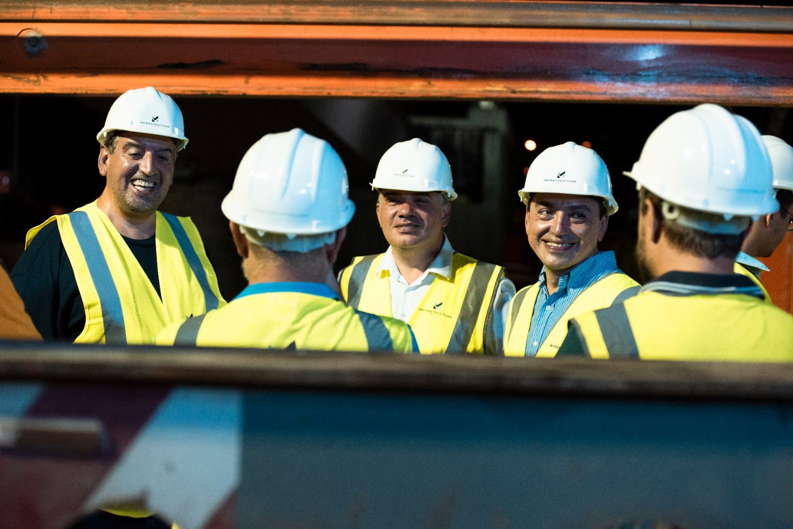 PRESS RELEASE BY THE MINISTRY FOR TRANSPORT, INFRASTRUCTURE AND CAPITAL PROJECTS AND THE PARLIAMENTARY SECRETARIAT FOR EUROPEAN FUNDS Airport flyovers taking shape: 300 tonnes of iron decks being put into place