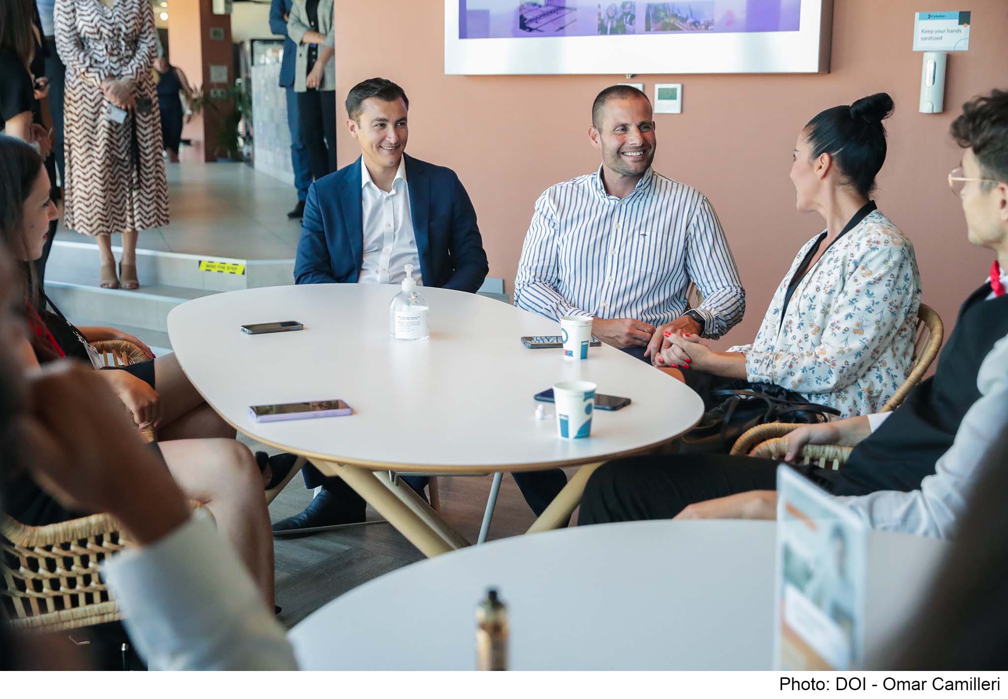 STQARRIJA MILL-UFFIĊĊJU TAL-PRIM MINISTRU: Il-Prim Ministru jżur żewġ kumpaniji tal-iGaming li kabbru u kkonsolidaw l-operat frott il-fiduċja f’pajjiżna