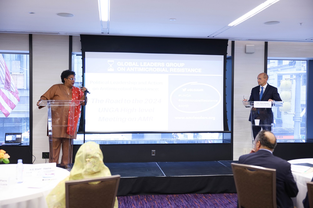 PRESS RELEASE BY OFFICE OF THE DEPUTY PRIME MINISTER AND MINISTRY FOR HEALTH Deputy Prime Minister Chris Fearne moderates an Anti-Microbial Resistance meeting in New York