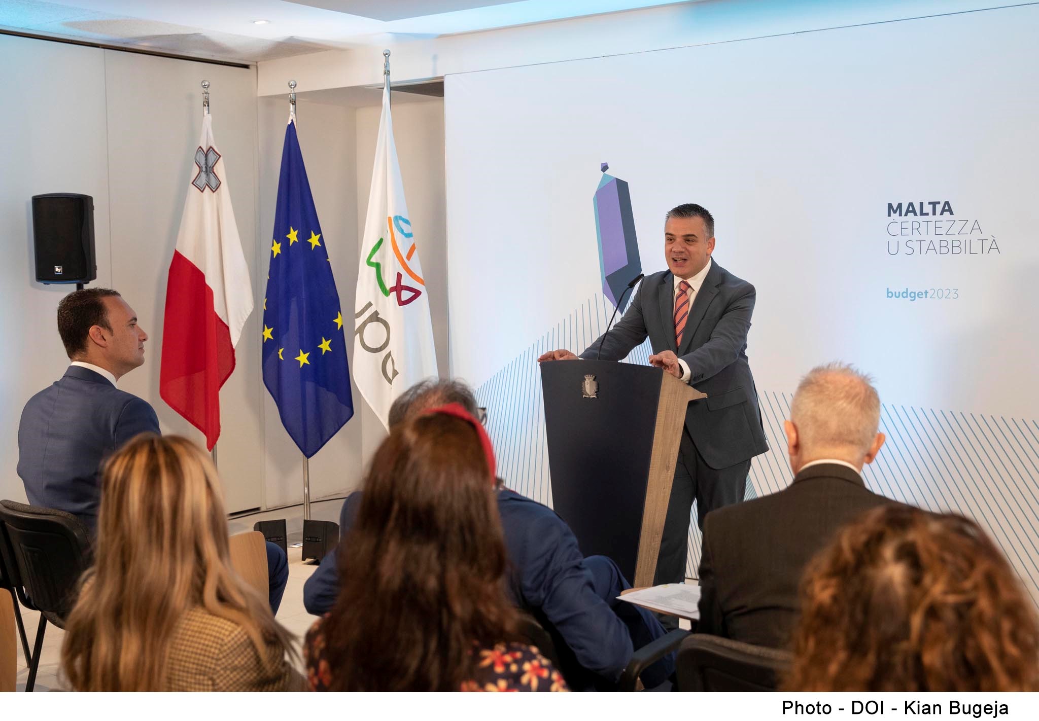 STQARRIJA MILL-MINISTERU GĦALL-EDUKAZZJONI, L-ISPORT, IŻ-ŻGĦAŻAGĦ, IR-RIĊERKA U L-INNOVAZZJONI U MIS-SEGRETARJAT PARLAMENTARI GĦALL-FONDI EWROPEJ MALTA, ĊERTEZZA U STABBILTÀ: Aktar opportunitajiet permezz ta’ Erasmus+ fis-settur tal-isport