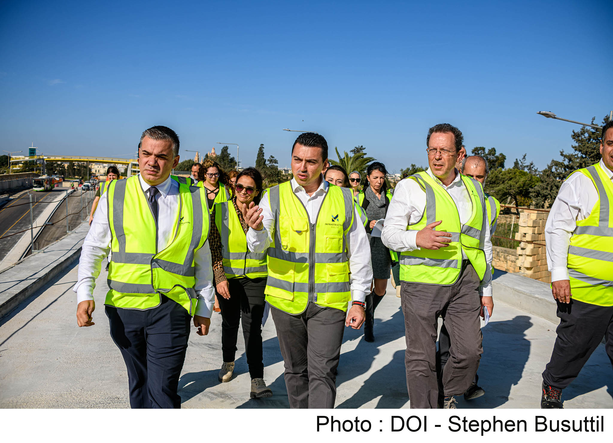 PRESS RELEASE BY THE MINISTRY FOR TRANSPORT, INFRASTRUCTURE AND CAPITAL PROJECTS AND THE PARLIAMENTARY SECRETARIAT FOR EUROPEAN FUNDS 80% of works on Kirkop Tunnels and Airport Intersection Project completed