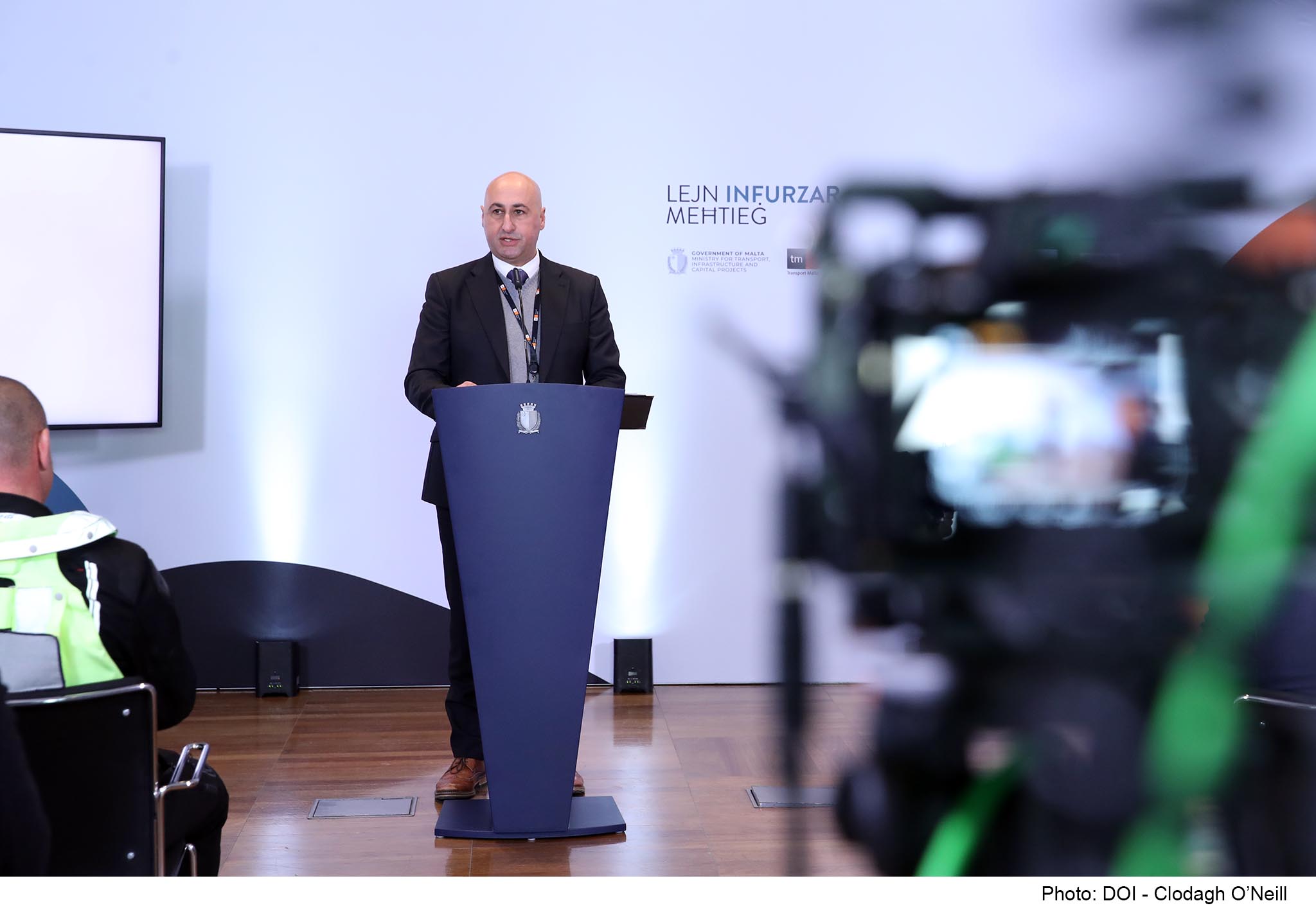 PRESS RELEASE BY THE MINISTRY FOR TRANSPORT, INFRASTRUCTURE AND CAPITAL PROJECTS Better enforcement on the roads, changes in fines for road contraventions