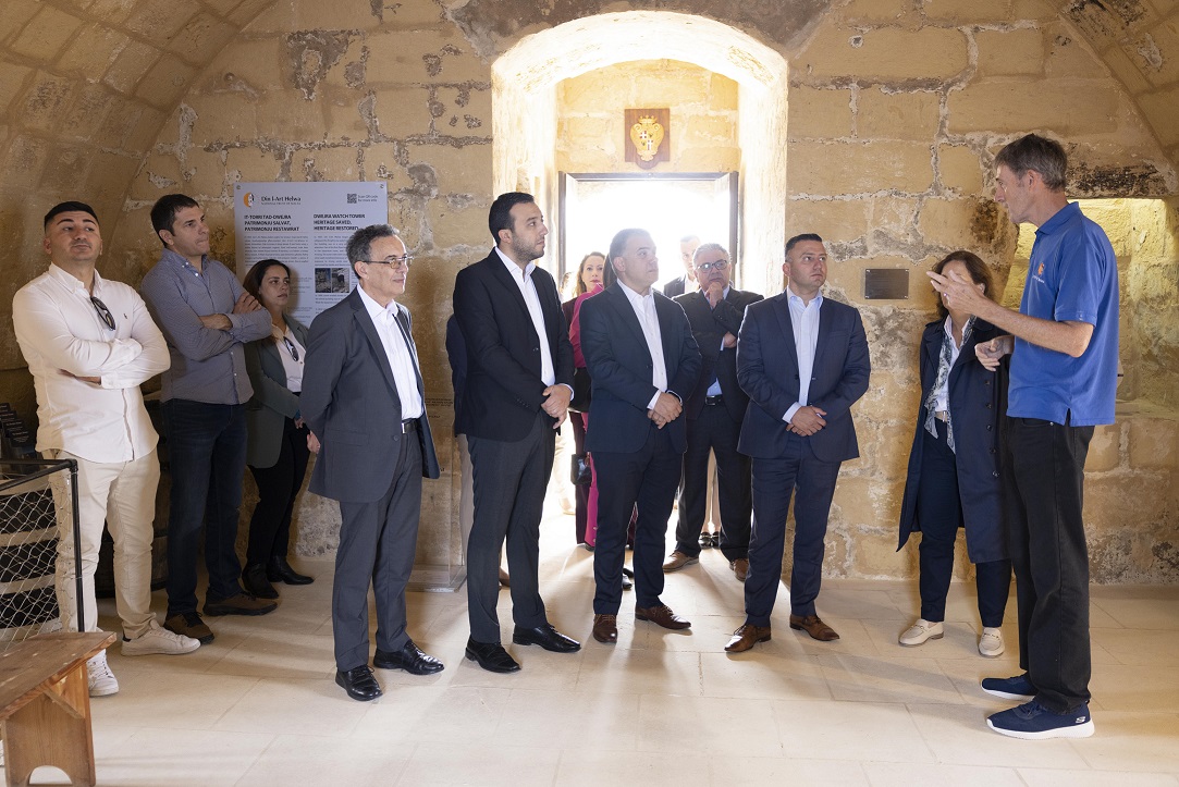 STQARRIJA MILL-MINISTERU GĦAL GĦAWDEX, MILL-MINISTERU GĦAT-TURIŻMU U MIS-SEGRETARJAT PARLAMENTARI GĦALL-FONDI EWROPEJ Jitlesta x-xogħol ta’ restawr fuq it-Torri tad-Dwejra f’Għawdex