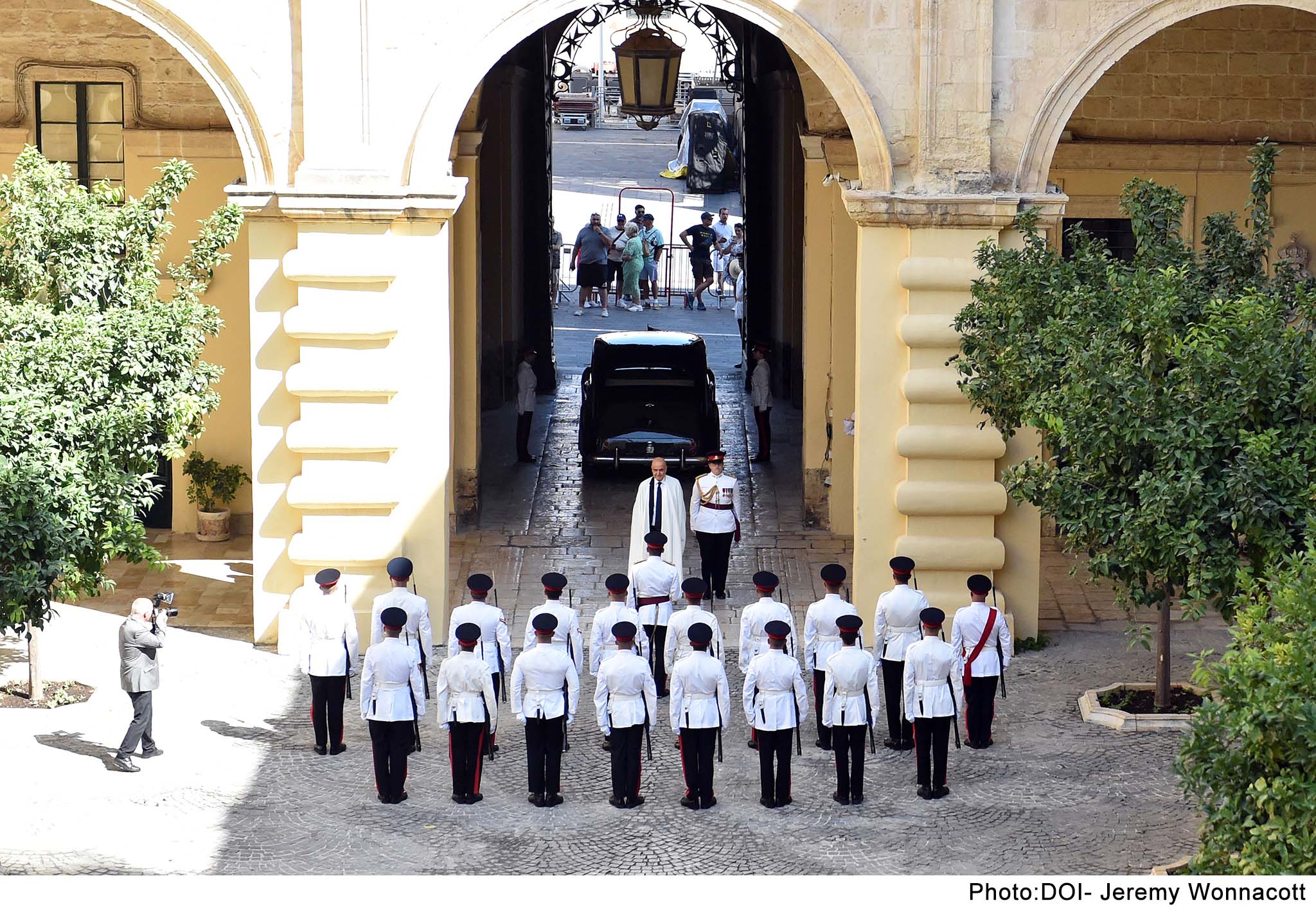 ​PRESS RELEASE BY THE OFFICE OF THE PRESIDENT The Ambassador of Algeria, Abdelkarim Touharia, presents his letters of credence to the President of Malta