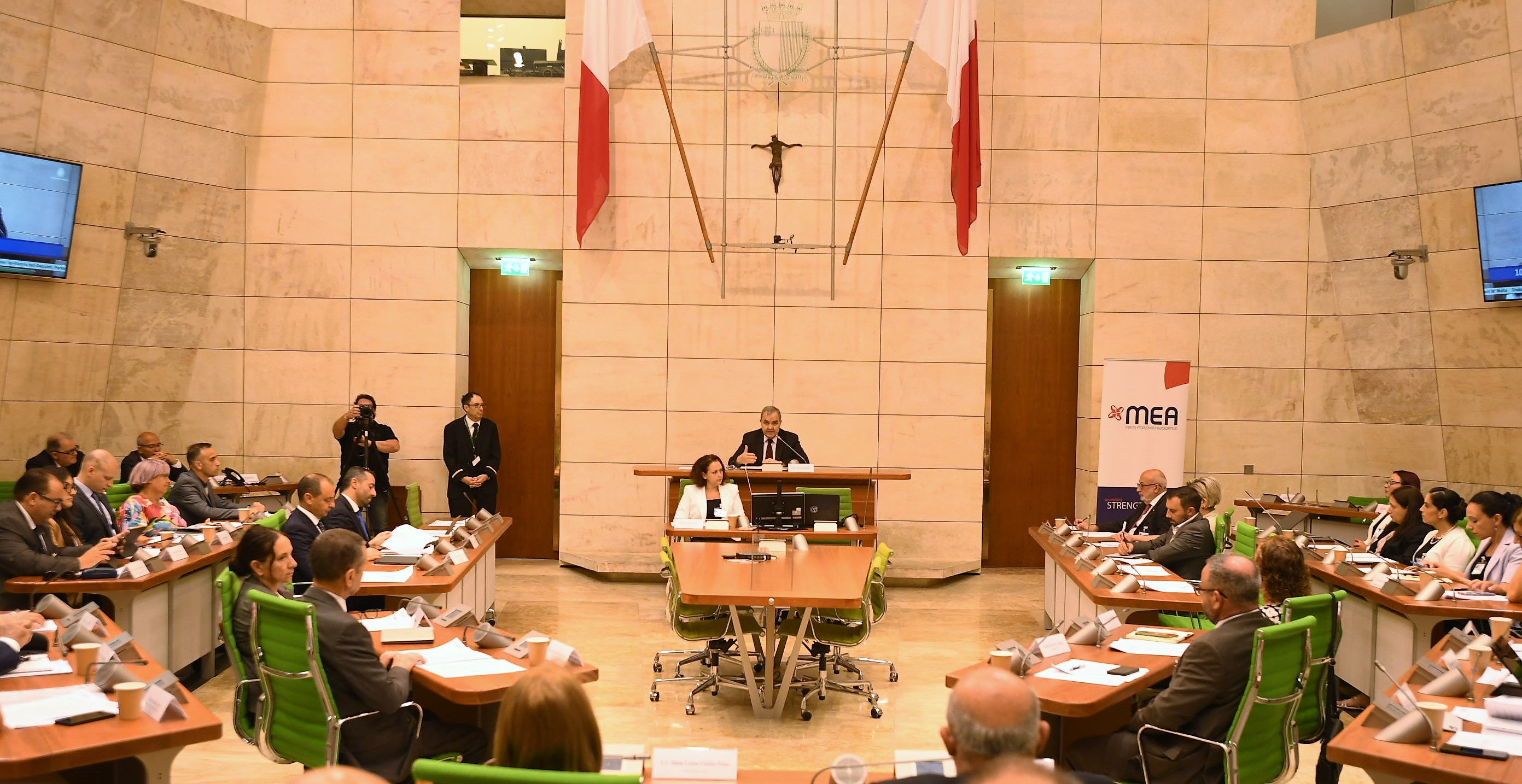 STQARRIJA MILL-UFFIĊĊJU TAL-ISPEAKER “Il-poplu Malti u Għawdxi jħobb lill-familja, il-qofol ta' kull poplu u nazzjon, is-sisien ta' kull soċjetà li qed taspira dejjem għal ġejjieni aħjar għal uliedha