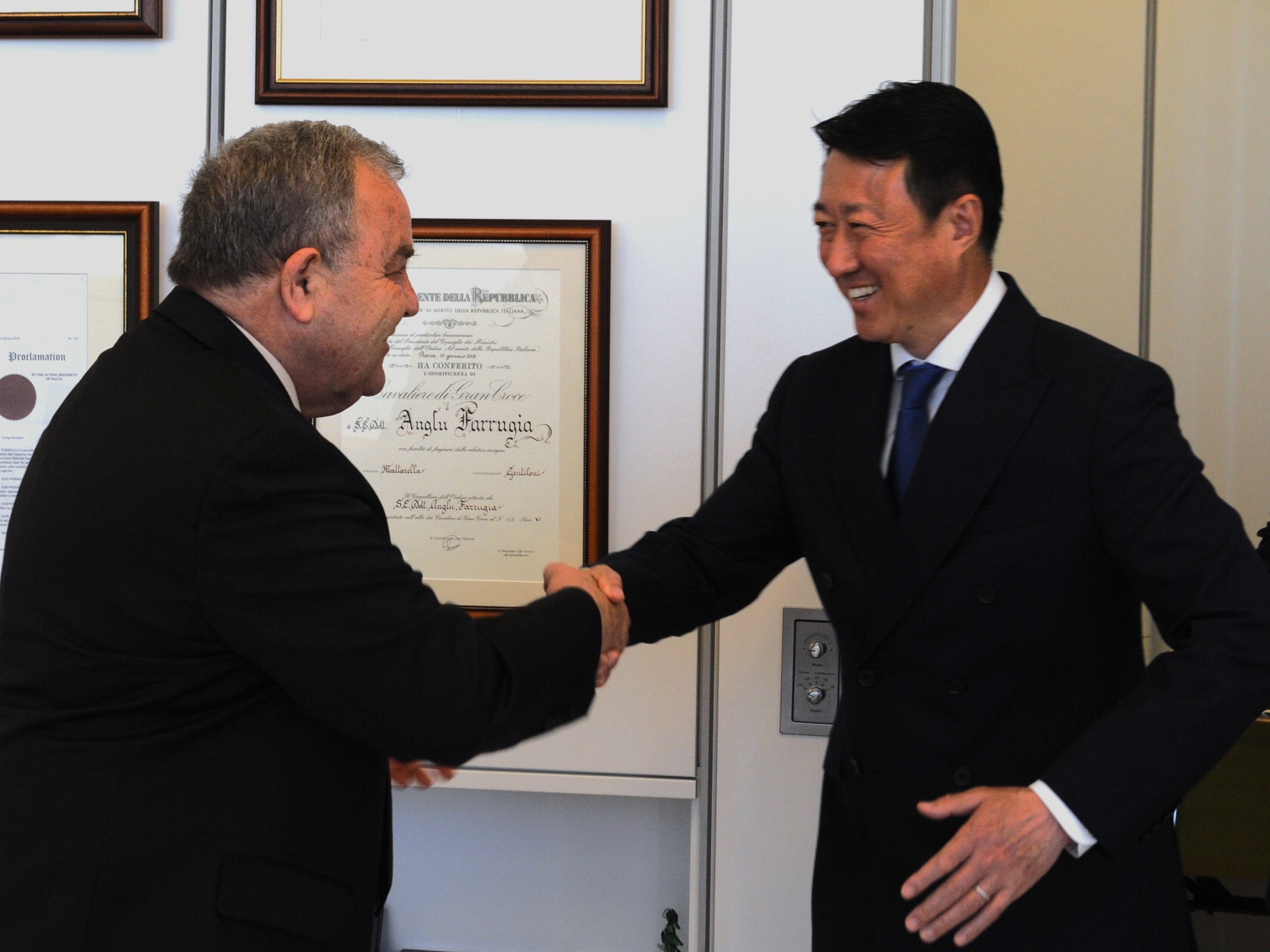 PRESS RELEASE BY THE OFFICE OF THE SPEAKER The Speaker of the House of Representatives bids farewell to Chinese Ambassador in Malta