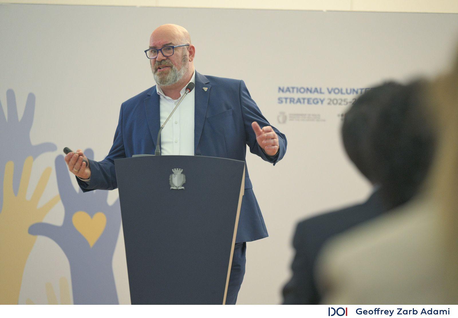 STQARRIJA MILL-MINISTERU GĦALL-INKLUŻJONI U L-VOLONTARJAT Imnedija l-Istrateġija Nazzjonali għas-Settur tal-Volontarjat għall-konsultazzjoni pubblika