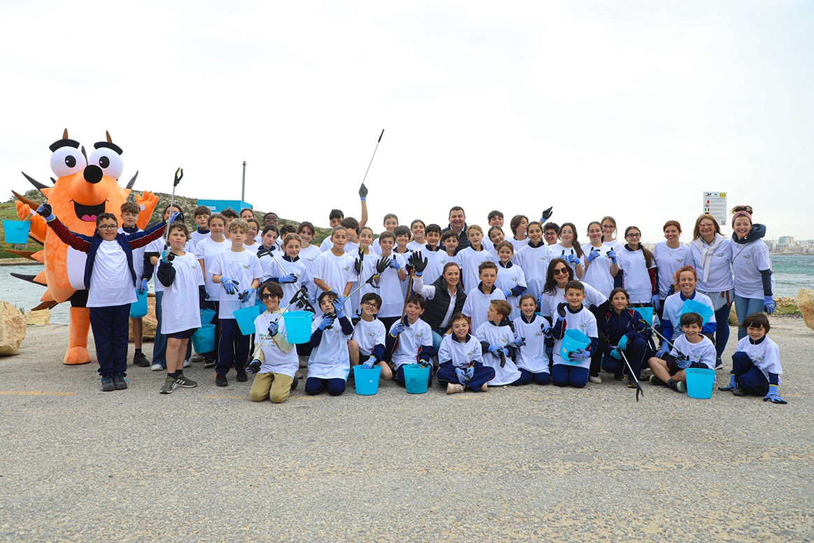 PRESS RELEASE BY THE MINISTRY FOR THE ENVIRONMENT, ENERGY AND PUBLIC CLEANLINESS The Islands Cleanup 2025 returns, with 143kg of waste collected