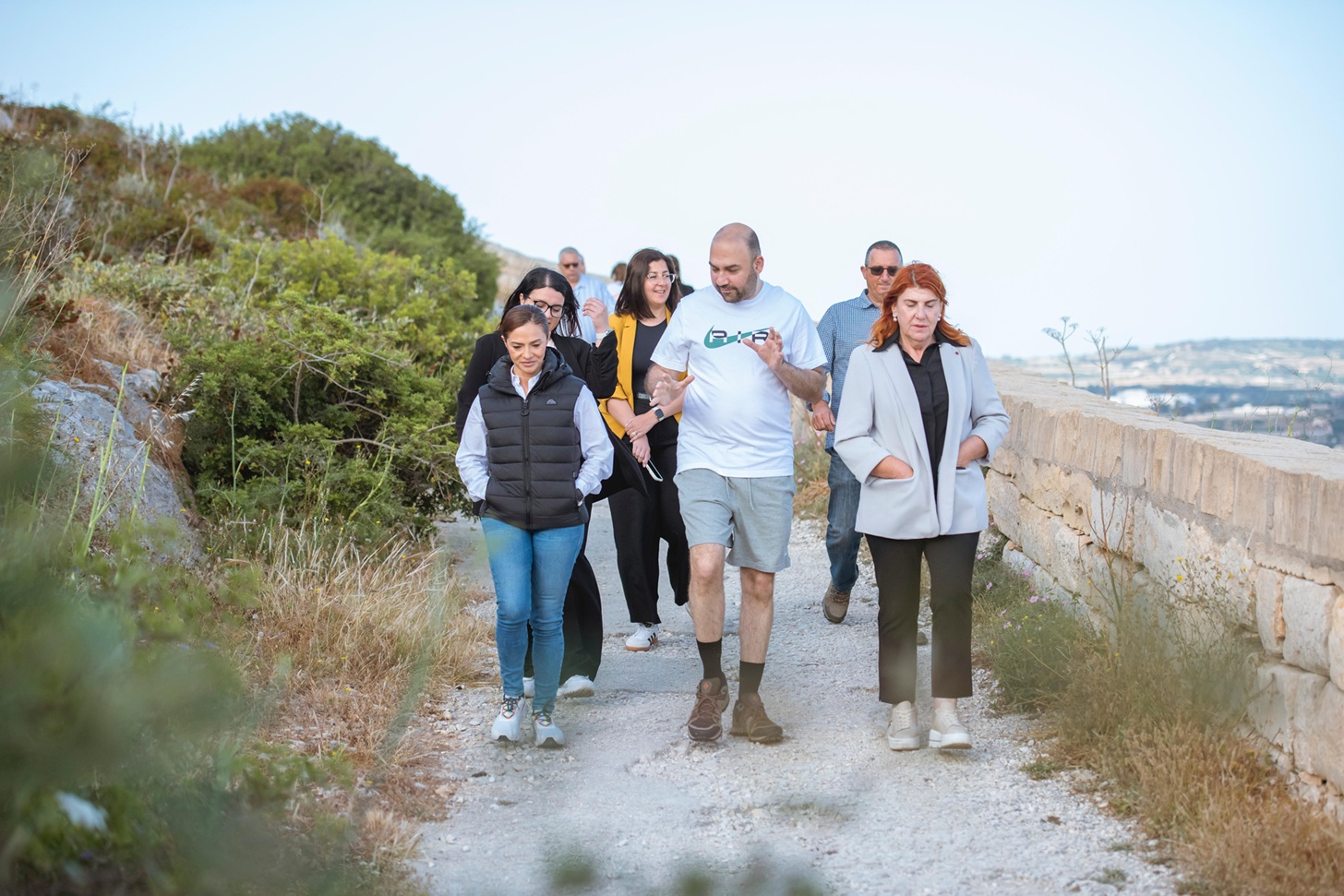 PRESS RELEASE BY THE MINISTRY FOR THE ENVIRONMENT, ENERGY AND PUBLIC CLEANLINESS Works underway to create an accessible walking trail at Victoria Lines