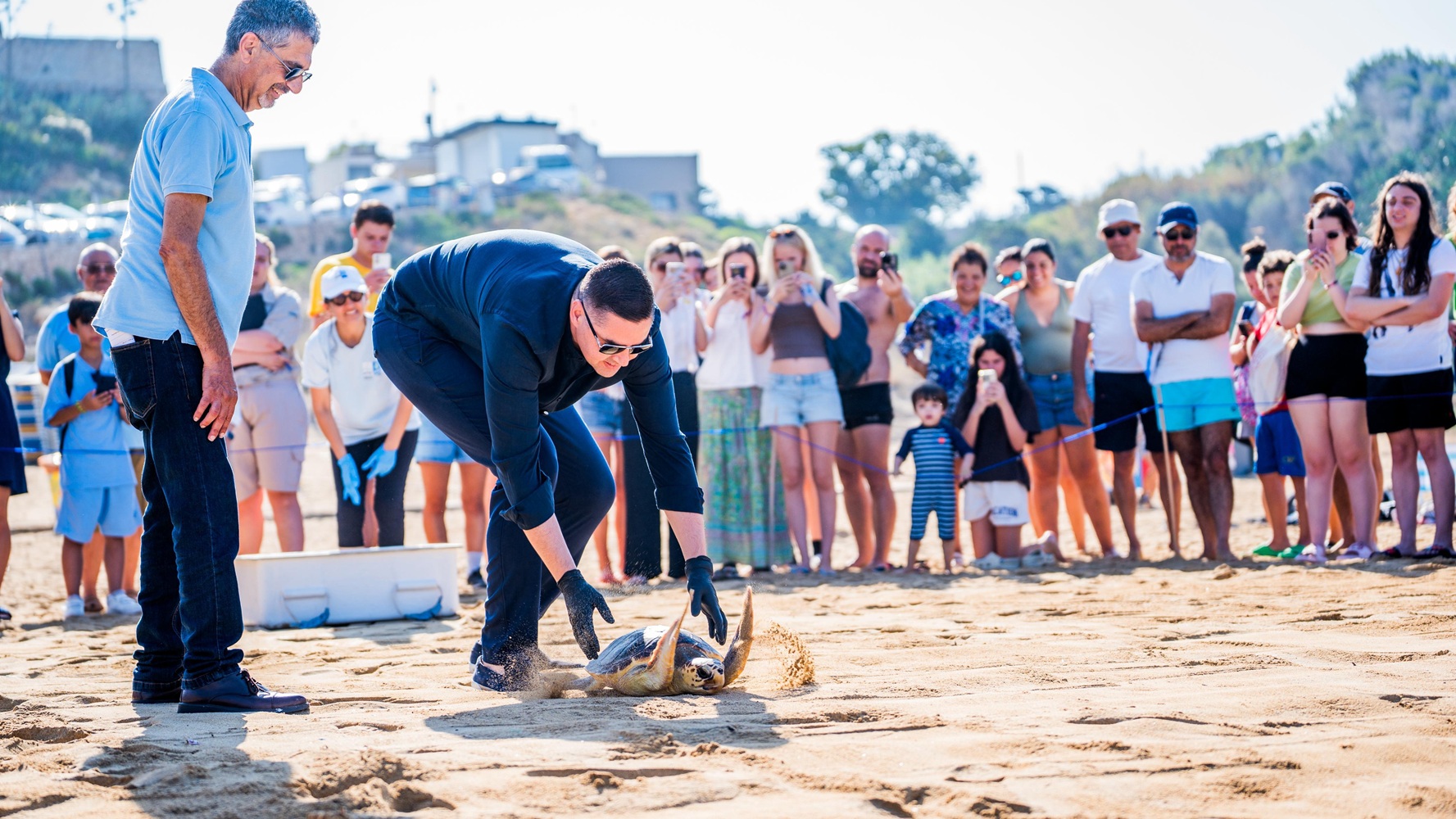PRESS RELEASE BY THE OFFICE OF THE DEPUTY PRIME MINISTER AND MINISTRY FOR FOREIGN AFFAIRS AND TOURISM 13 beaches receive Blue Flag eco-label