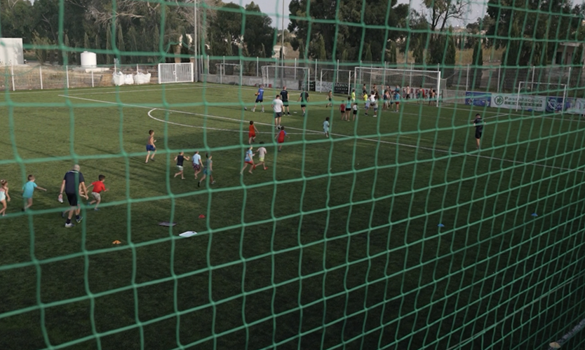 PRESS RELEASE BY THE PARLIAMENTARY SECRETARIAT FOR PUBLIC WORKS Works completed on the new turf surface at the Ħal Kirkop ground