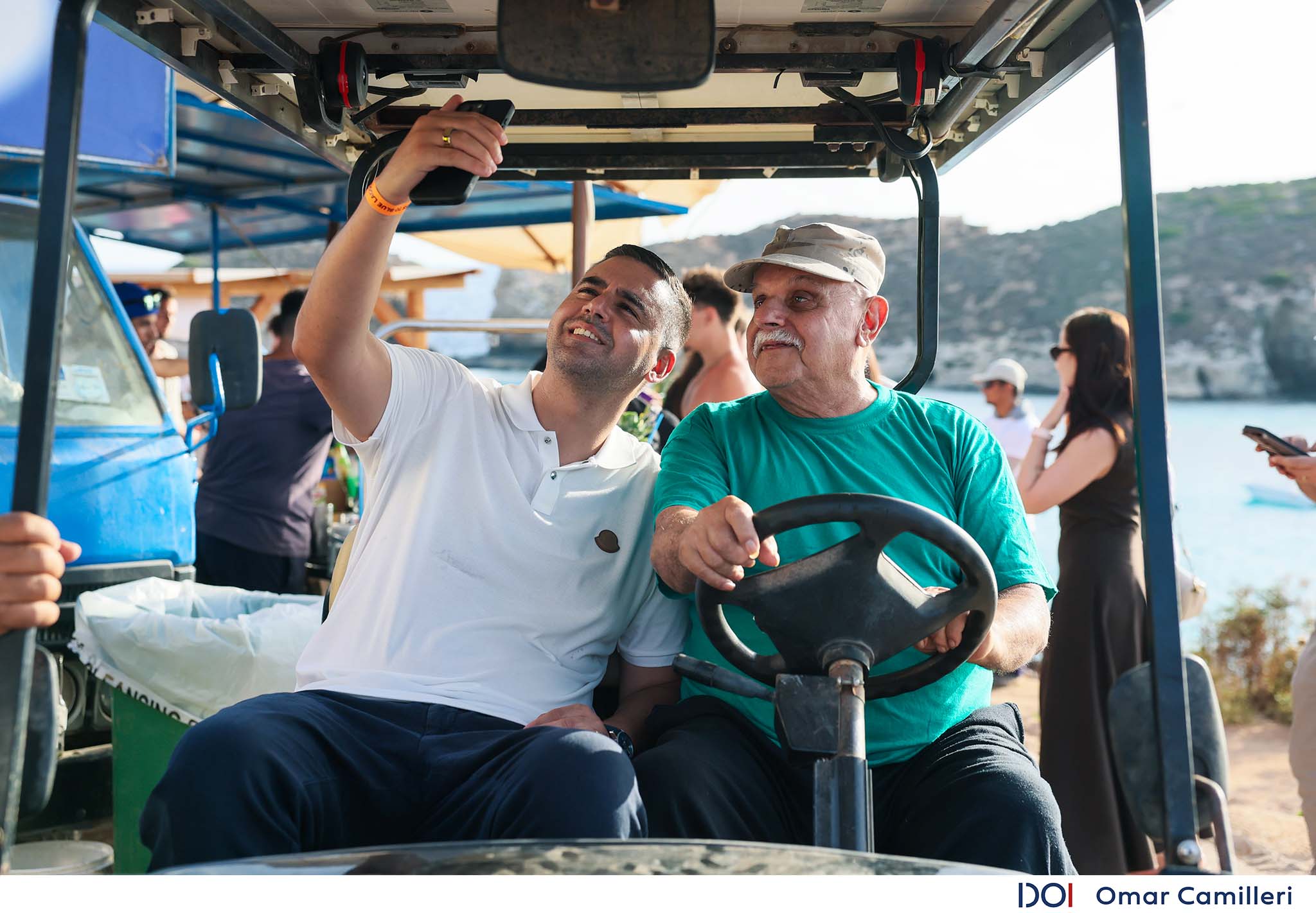 PRESS RELEASE BY THE OFFICE OF THE DEPUTY PRIME MINISTER AND THE MINISTRY FOR FOREIGN AFFAIRS AND TOURISM Deputy Prime Minister Ian Borg discusses the rehabilitation of the Blue Lagoon with environmental NGOs at Comino