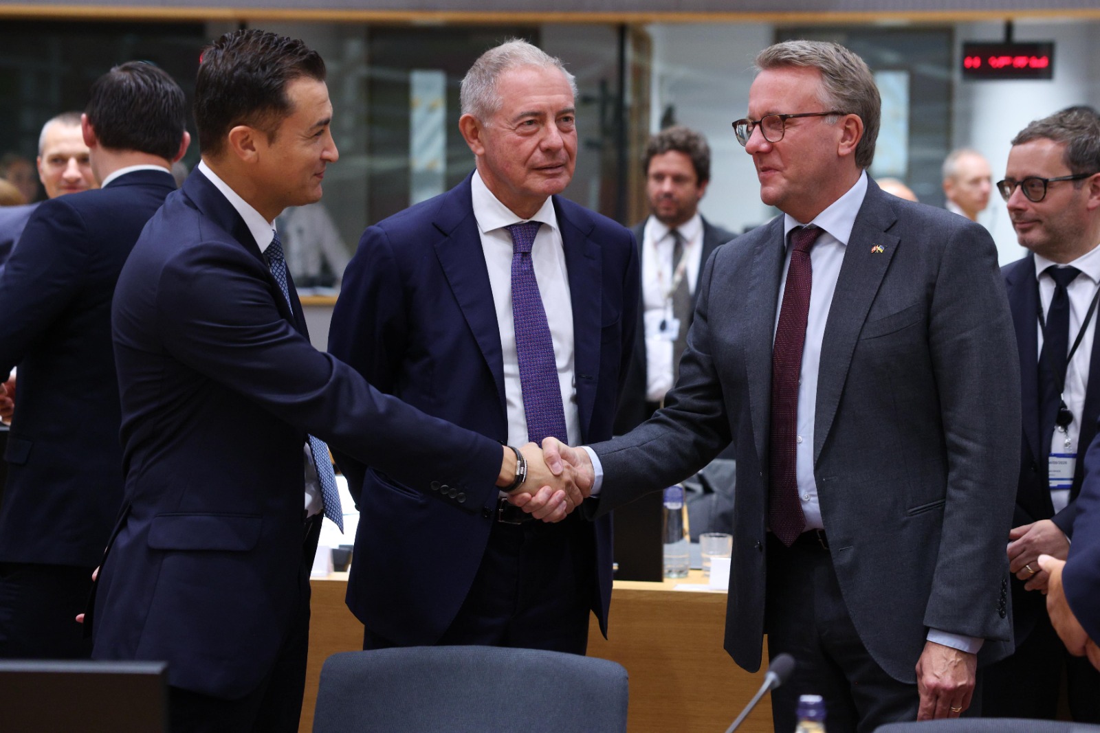 PRESS RELEASE BY THE MINISTRY FOR THE ECONOMY, ENTERPRISE AND STRATEGIC PROJECTS Malta joins EU Member States in signing a declaration to strengthen Europe’s semiconductor ecosystem