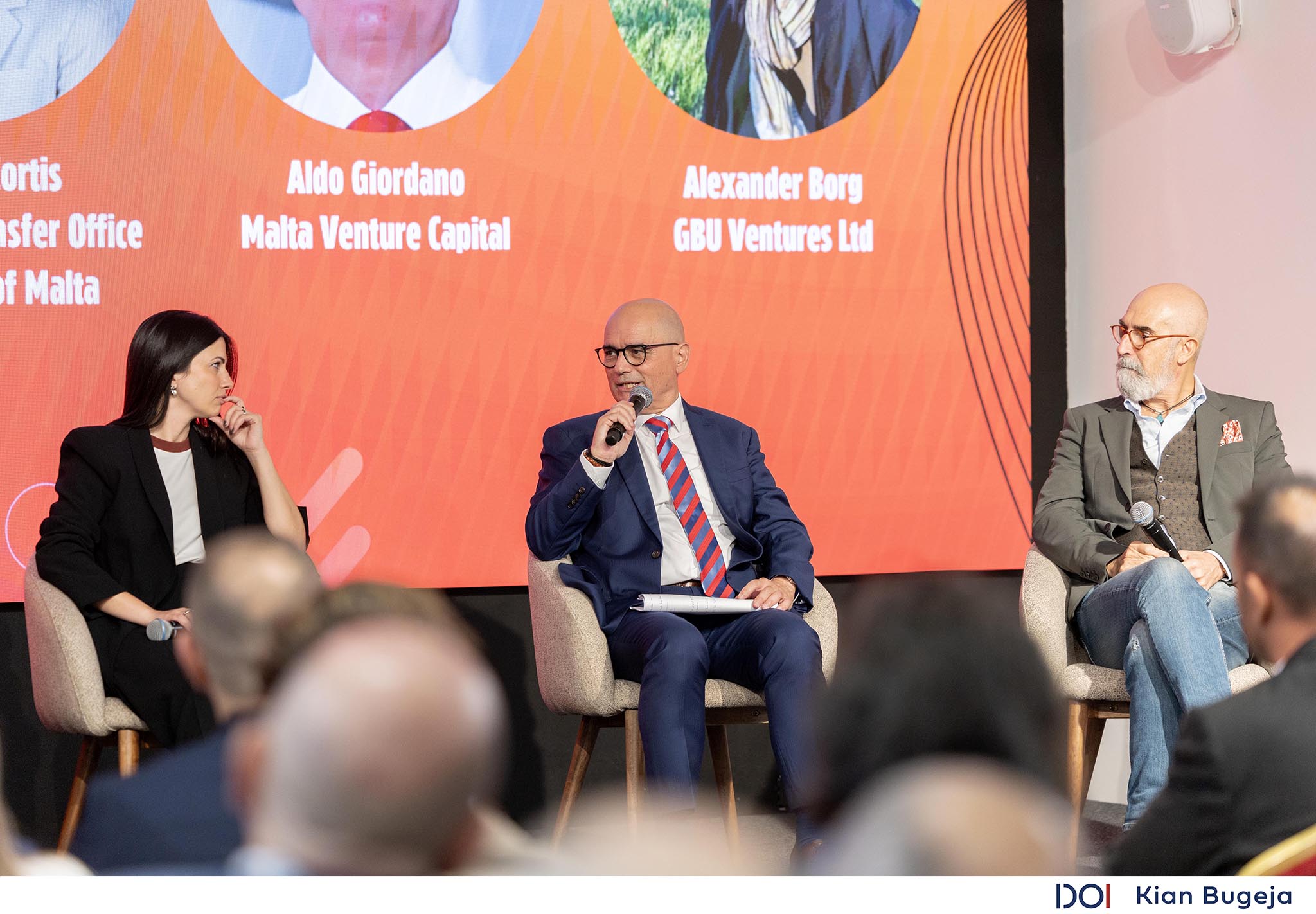PRESS RELEASE BY THE PARLIAMENTARY SECRETARIAT FOR YOUTH, RESEARCH AND INNOVATION The Research and Innovation EXPO 2025 showcases over 35 research projects and strengthens public engagement in science