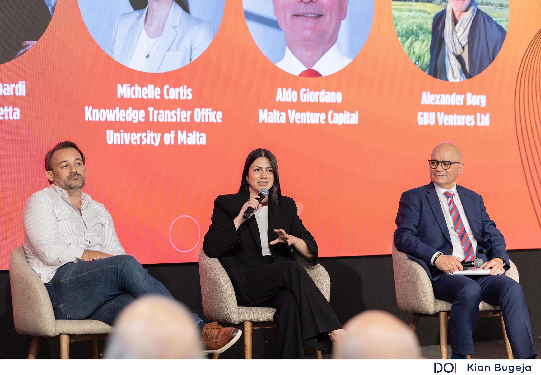 PRESS RELEASE BY THE PARLIAMENTARY SECRETARIAT FOR YOUTH, RESEARCH AND INNOVATION The Research and Innovation EXPO 2025 showcases over 35 research projects and strengthens public engagement in science