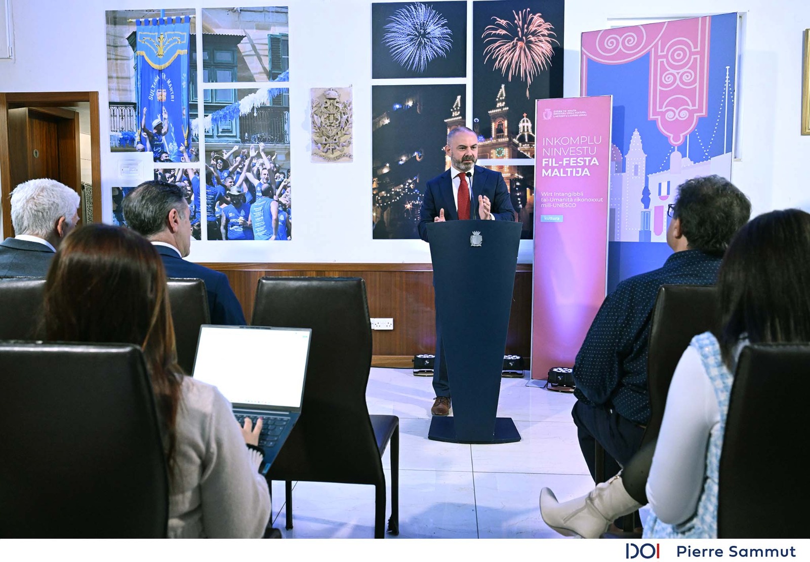 STQARRIJA MILL-MINISTERU GĦALL-KULTURA, L-ARTIJIET U L-GVERN LOKALI: Inkomplu ninvestu fil-Festa Maltija - Konkluż b'mod definittiv ix-xiri tas-sede tal-Banda Madonna ta' Pompei Marsaxlokk AD 1990