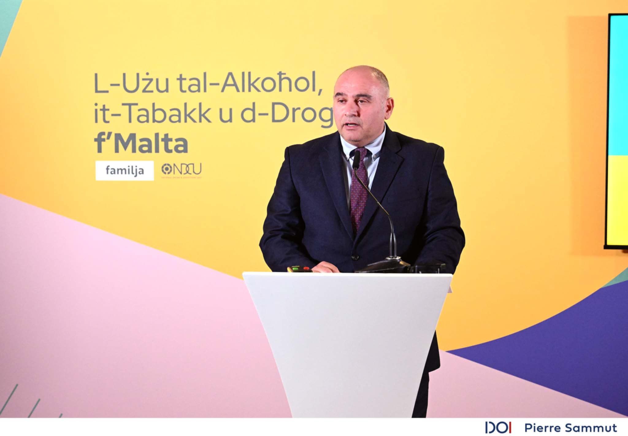 PRESS RELEASE BY THE MINISTRY FOR SOCIAL POLICY AND CHILDREN'S RIGHTS: Alcohol consumption remains stable in Malta; tobacco use in the decline
