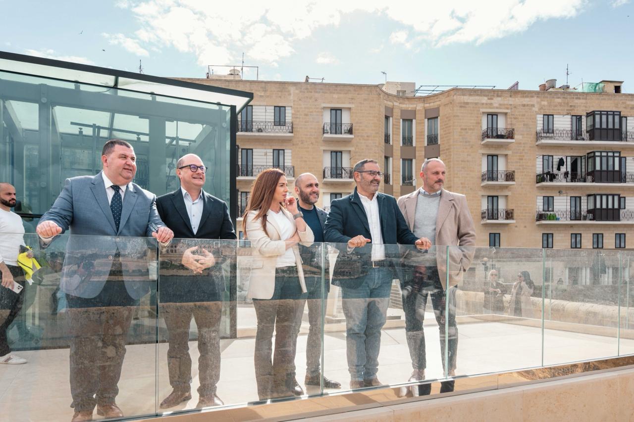 PRESS RELEASE BY THE MINISTRY FOR THE ENVIRONMENT, ENERGY AND PUBLIC CLEANLINESS AND THE MINISTRY FOR EUROPEAN FUNDS AND IMPLEMENTATION OF THE ELECTORAL PROGRAMME Works underway on the lift between Marsamxett and Mandraġġ