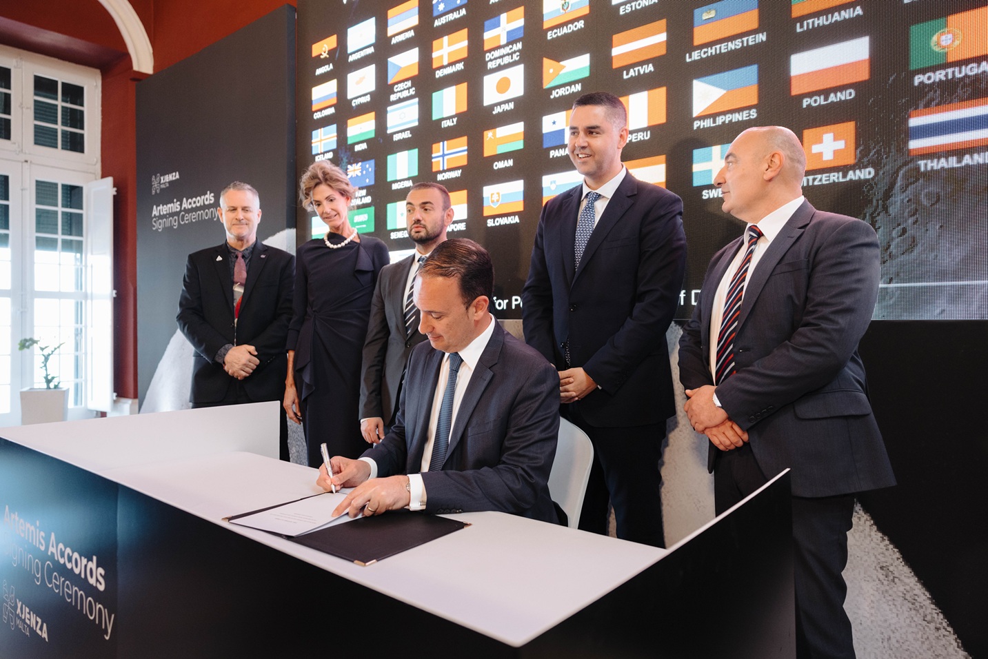 STQARRIJA MILL-UFFIĊĊJU TAD-DEPUTAT PRIM MINISTRU U L-MINISTERU GĦALL-AFFARIJIET BARRANIN U T-TURIŻMU U MILL-MINISTERU GĦALL-EDUKAZZJONI, L-ISPORT, IR-RIĊERKA U L-INNOVAZZJONI Malta tiffirma l-Artemis Accords