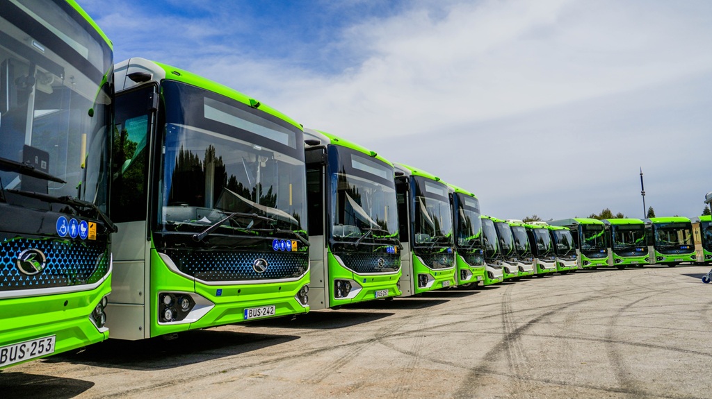 STQARRIJA MILL-MINISTERU GĦAT-TRASPORT, L-INFRASTRUTTURA U X-XOGĦLIJIET PUBBLIĊI Investiment ta’ €14-il miljun fit-trasport pubbliku b’40 Tallinja elettrika ġdida bħala parti mill-pjan Malta in Motion
