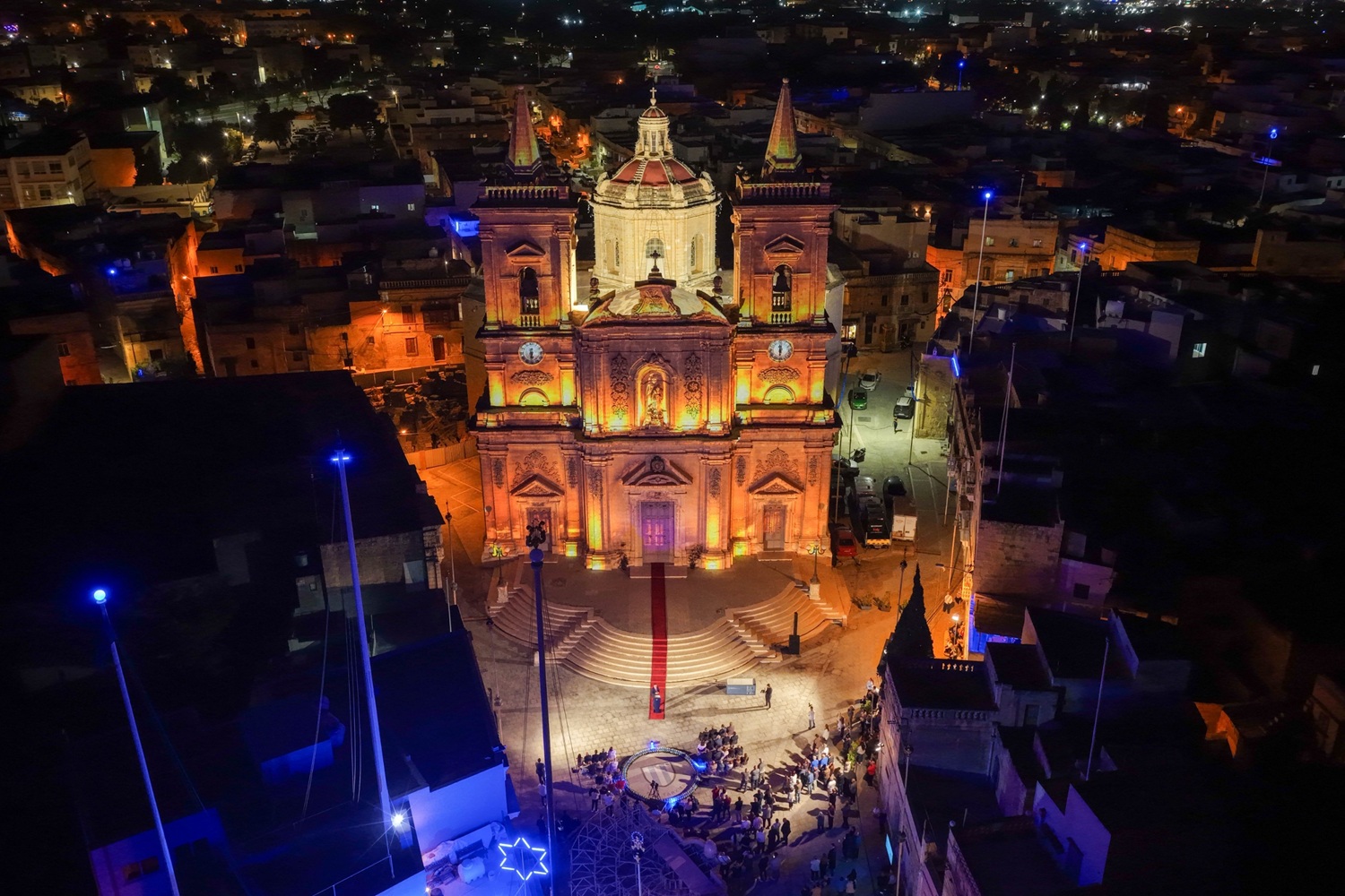 STQARRIJA MILL-MINISTERU GĦAT-TRASPORT, L-INFRASTRUTTURA U X-XOGĦLIJIET PUBBLIĊI Jitlesta x-xogħol fil-pjazza prinċipali ta’ Ħal Tarxien wara proġett infrastrutturali ta’ tisbiħ