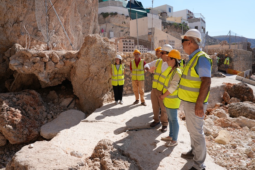 STQARRIJA MILL-MINISTERU GĦALL-GVERN LOKALI U X-XOGĦLIJIET PUBBLIĊI Il-Ministru Zerafa Civelli żżur ix-xogħlijiet li għaddejjin fiż-żona ta’ Għar Lapsi mid-Dipartiment tax-Xogħlijiet Pubbliċi