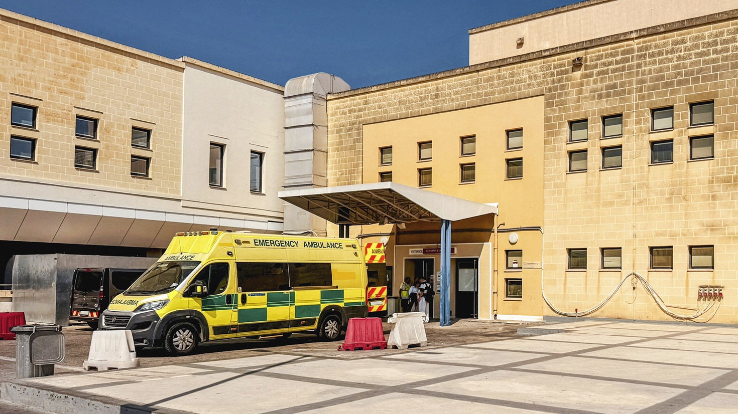 PRESS RELEASE BY THE OFFICE OF THE DEPUTY PRIME MINISTER AND MINISTRY FOR HEALTH Construction of Emergency Department extension and new Acute Mental Wards at Mater Dei Hospital to start on Monday