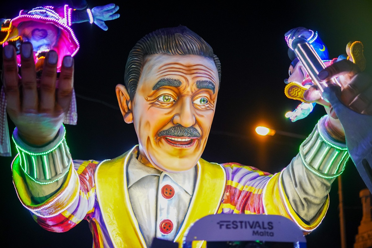 STQARRIJA MILL-MINISTERU GĦALL-ARTI, IL-KULTURA U L-WIRT NAZZJONALI​ Il-Karnival tas-Sajf 2026 jirritorna f'Buġibba u Wied il-Għajn bi 15-il karru