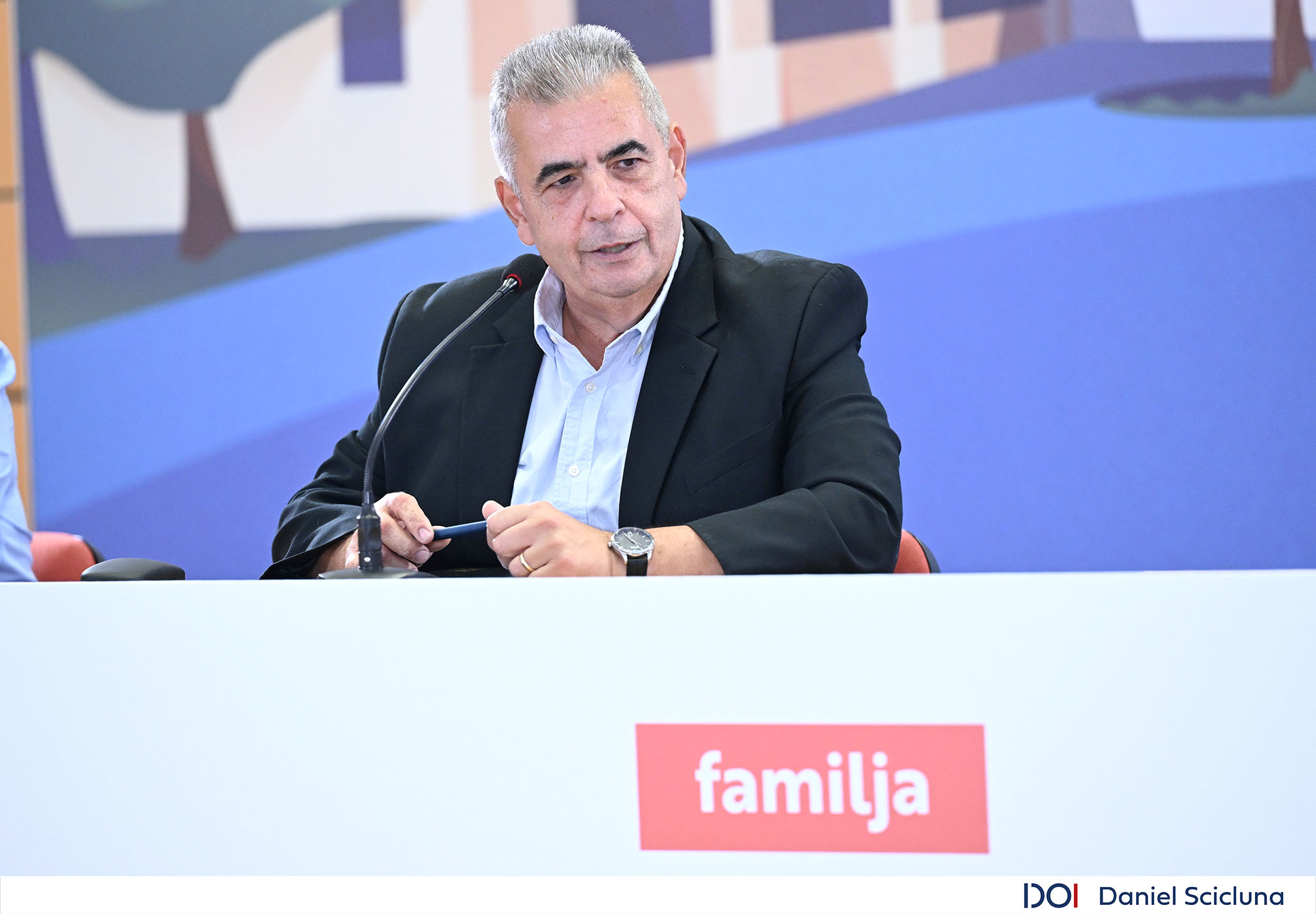 STQARRIJA MILL-MINISTERU GĦALL-POLITIKA SOĊJALI U L-FAMILJA Ċentru Terapewtiku sigur għal żgħażagħ bi sfidi soċjali