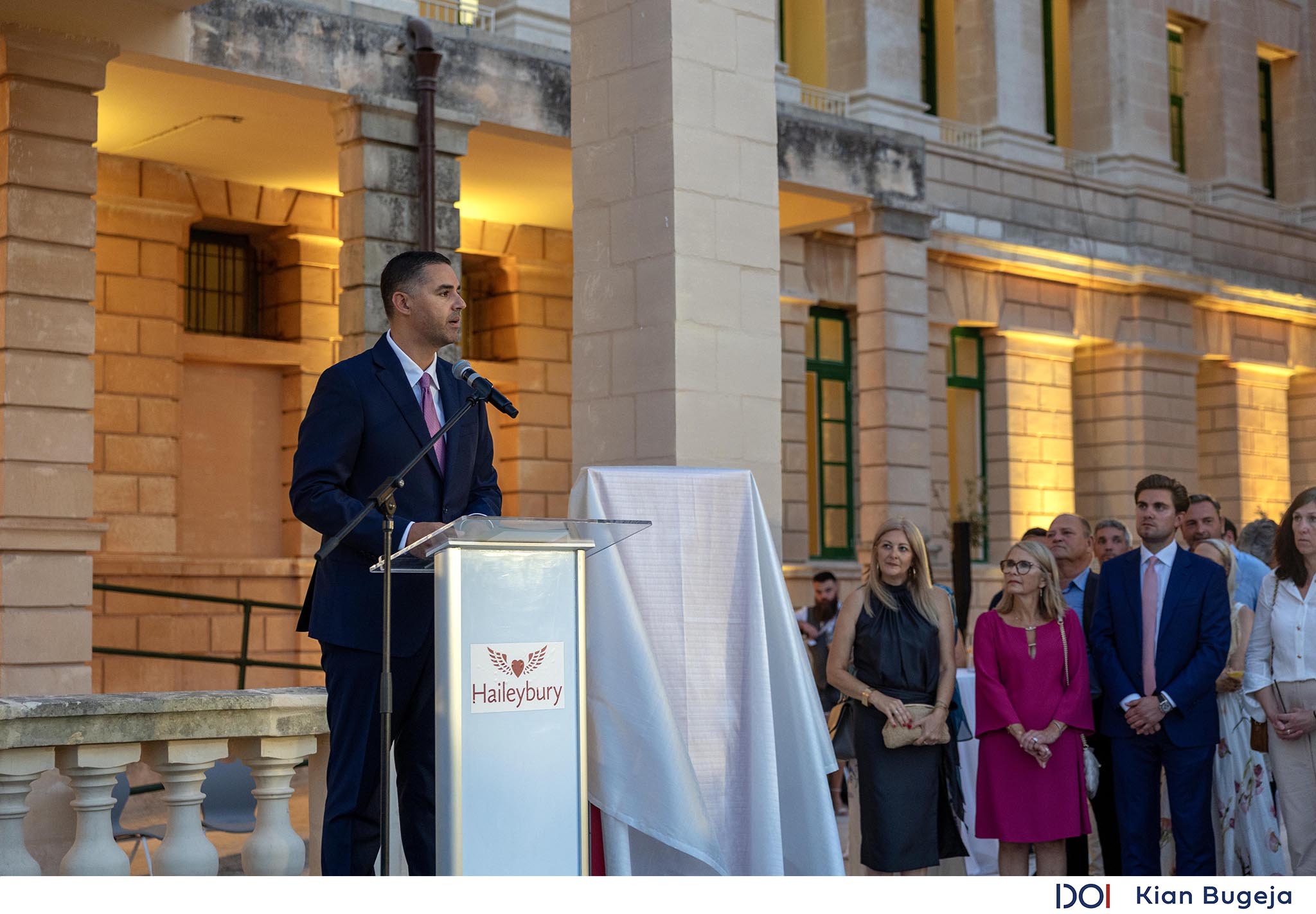PRESS RELEASE BY THE OFFICE OF THE DEPUTY PRIME MINISTER AND MINISTRY FOR HEALTH AND THE MINISTRY FOR EDUCATION AND SPORT Haileybury Malta’s permanent campus in Mtarfa officially opens