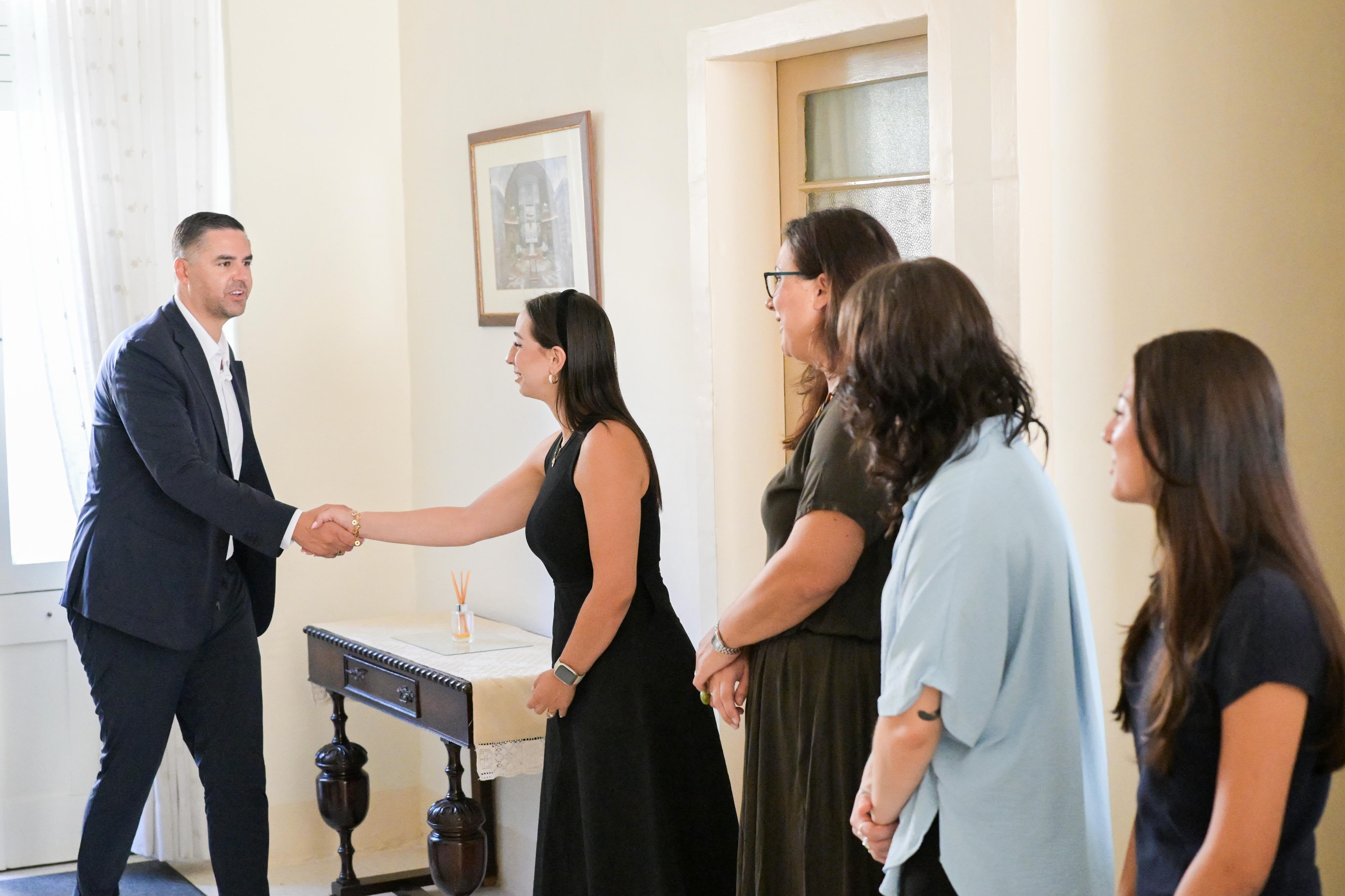 STQARRIJA MILL-UFFIĊĊJU TAD-DEPUTAT PRIM MINISTRU U MINISTERU GĦAS-SAĦĦA Id-Deputat Prim Ministru jżur il-Fondazzjoni Karl Vella f’Burmarrad