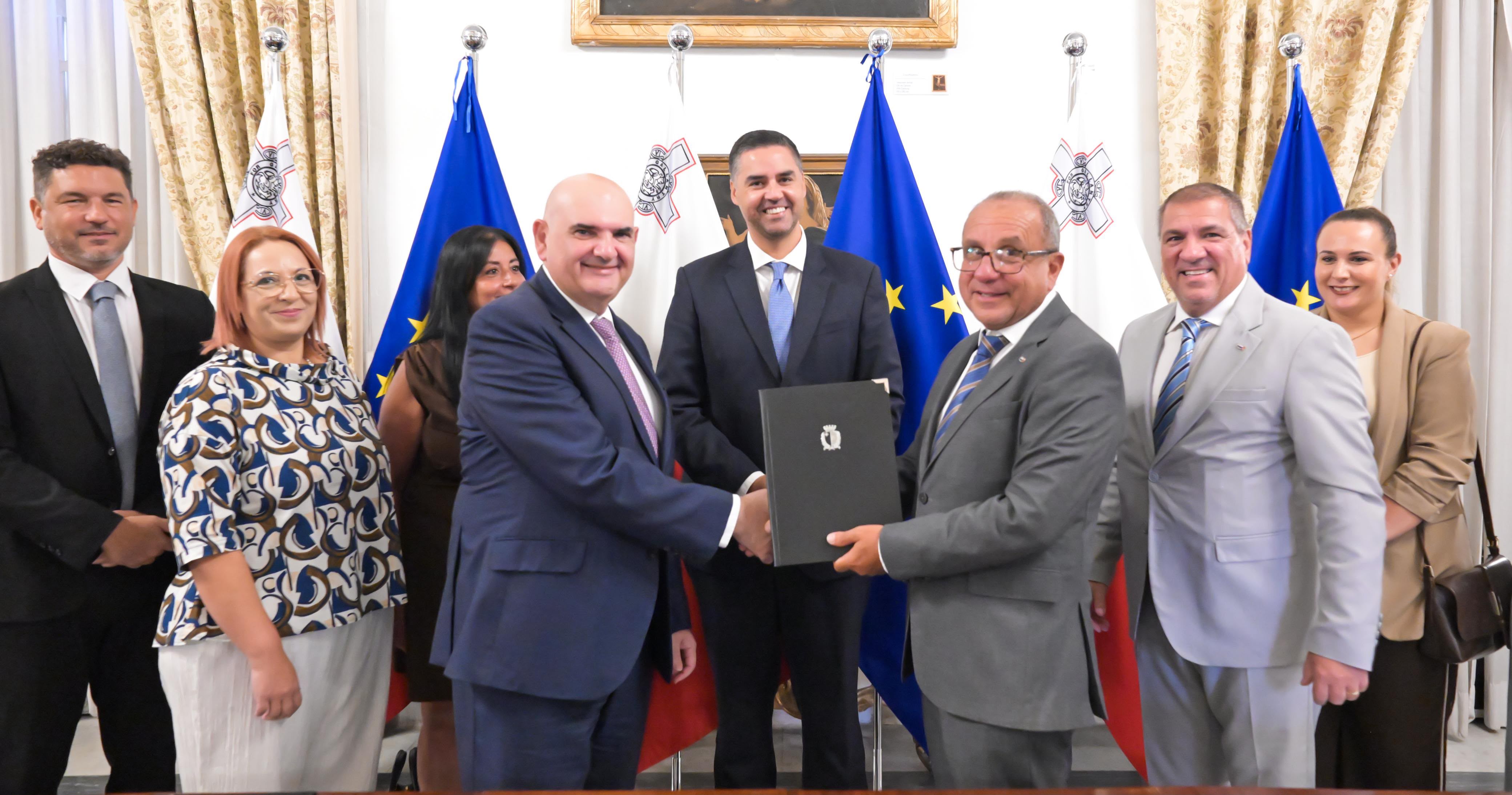 PRESS RELEASE BY THE OFFICE OF THE DEPUTY PRIME MINISTER AND MINISTRY FOR HEALTH Two new collective agreements improve conditions for around 180 healthcare workers