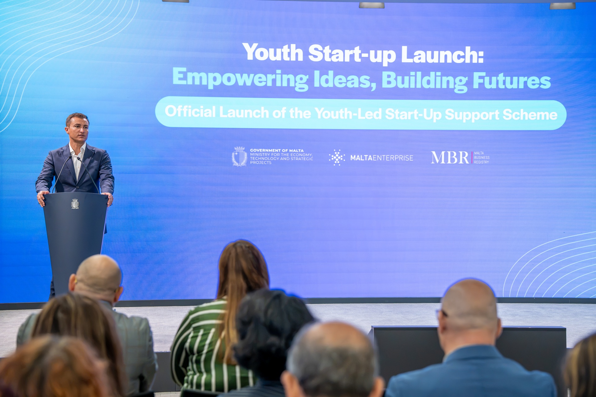 STQARRIJA MILL-MINISTERU GĦALL-EKONOMIJA, IT-TEKNOLOĠIJA U PROĠETTI STRATEĠIĊI Għajnuna finanzjarja u assistenza legali għal żgħażagħ li jwaqqfu l-ewwel kumpanija start-up tagħhom