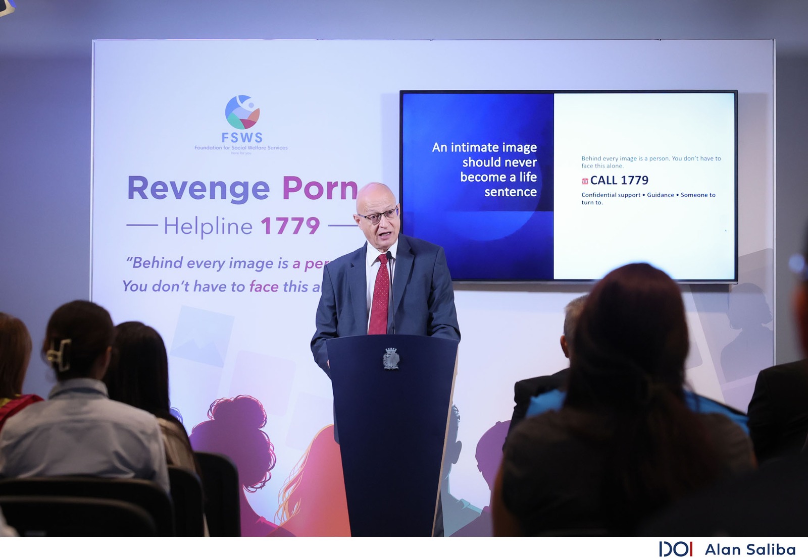 STQARRIJA MILL-MINISTERU GĦALL-POLITIKA SOĊJALI U L-FAMILJA Imniedi l-helpline 1779 għal vittmi ta’ revenge porn