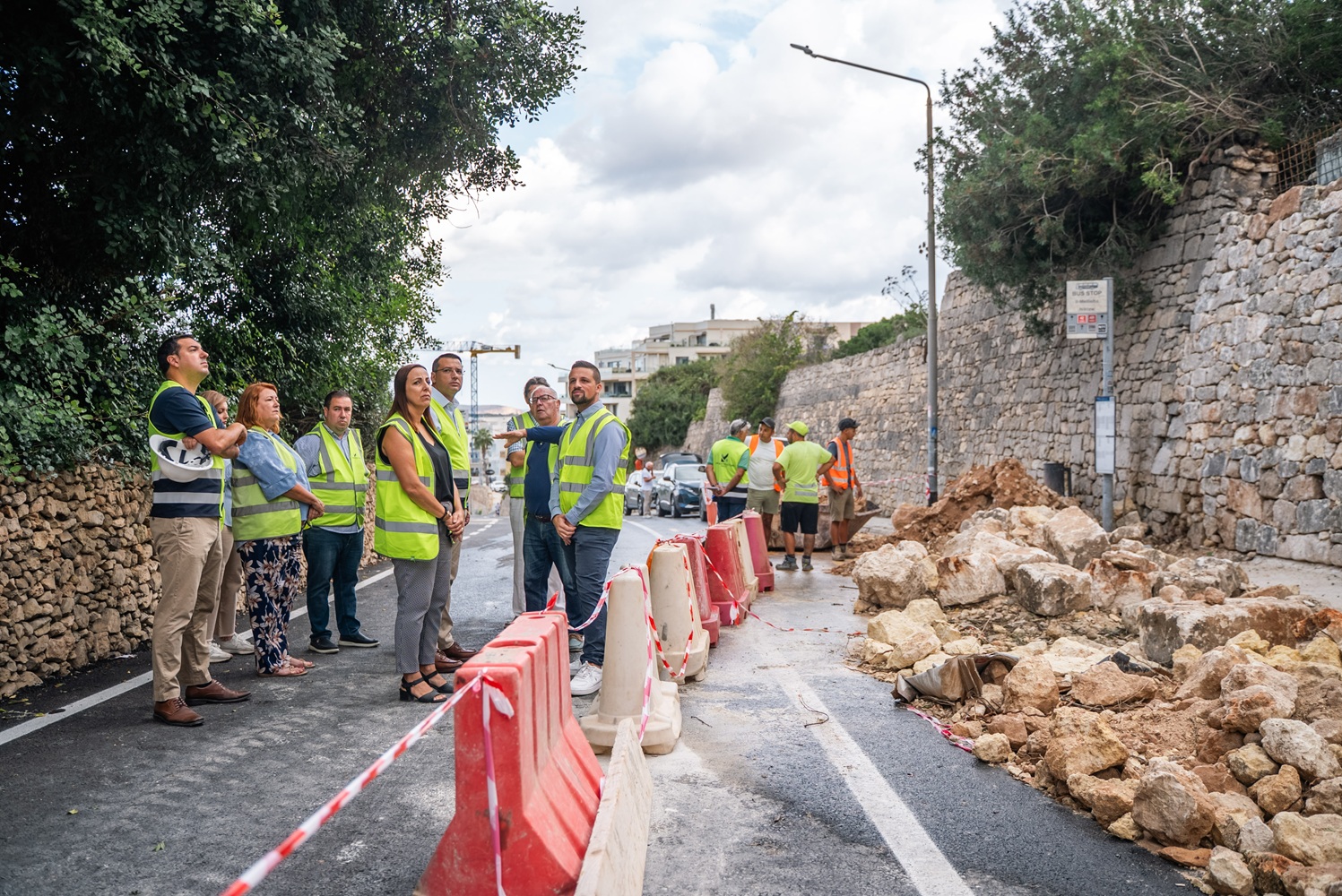PRESS RELEASE BY THE MINISTRY FOR INFRASTRUCTURE, PLANNING AND EMPLOYMENT Immediate works carried out in Triq il-Marfa in Mellieħa to ensure that from this evening safe access is restored once again